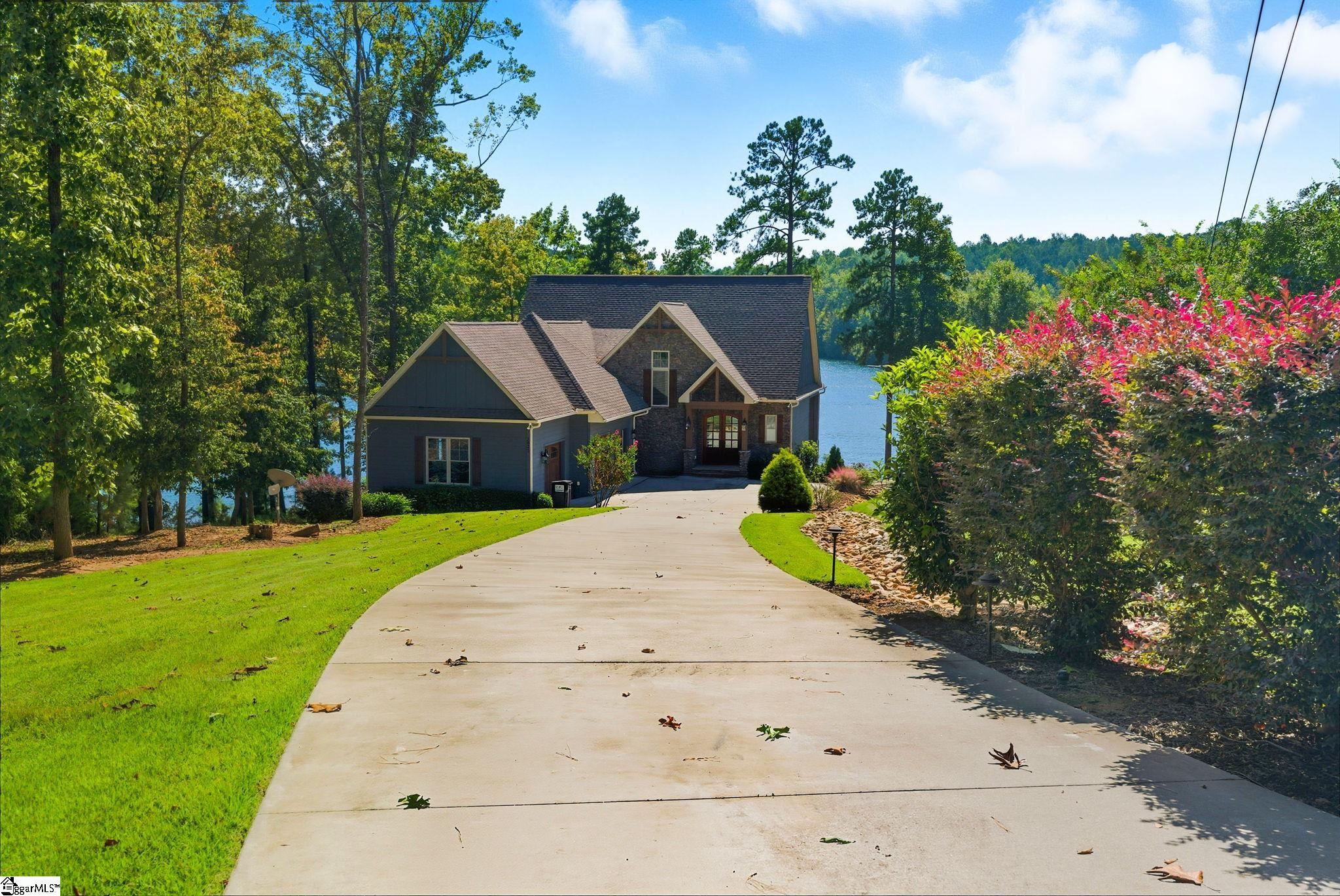3012 Deep Water Way West Union, SC 29696