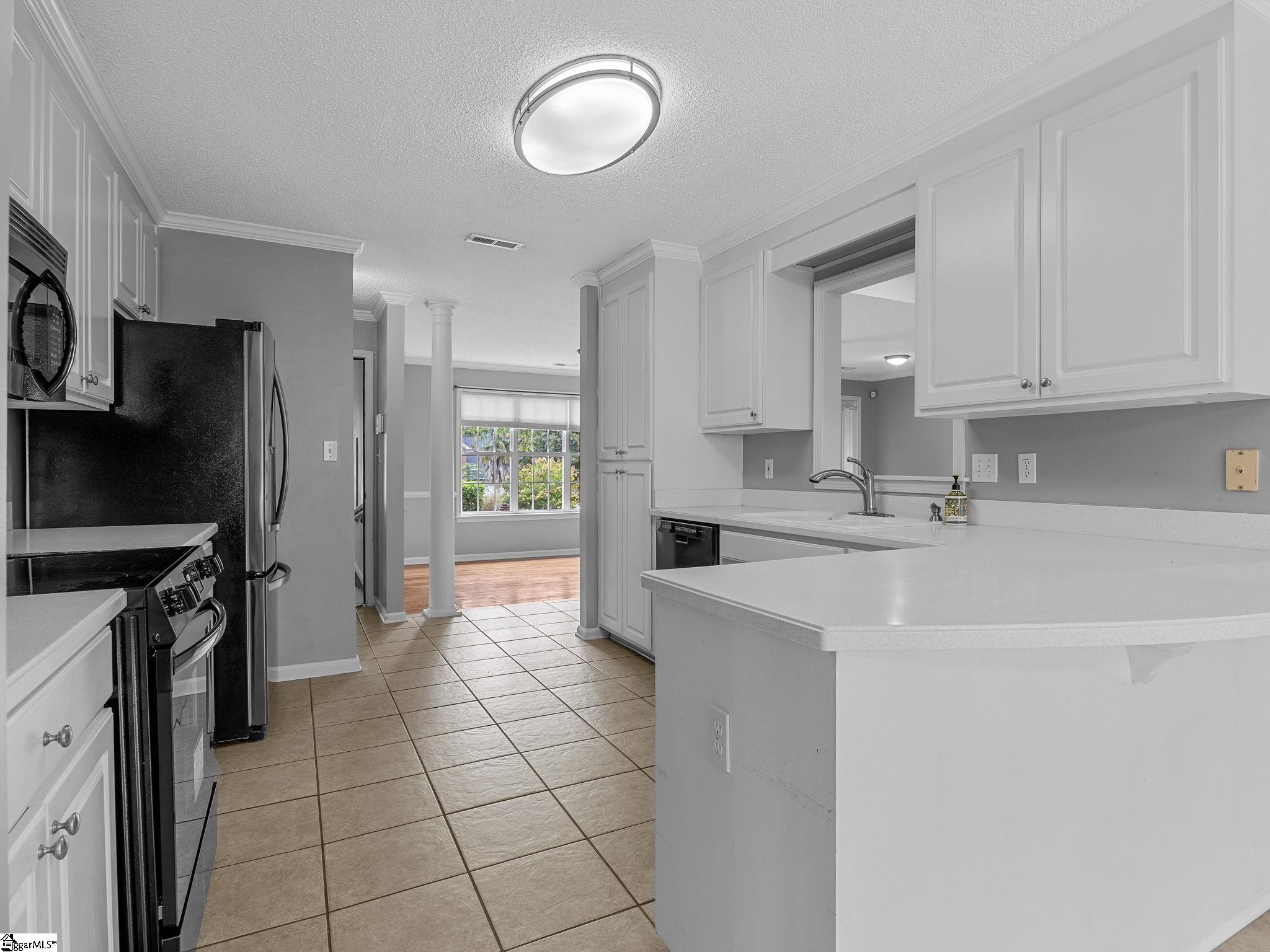 372 W Autumn Ridge Road Moore, SC 29369