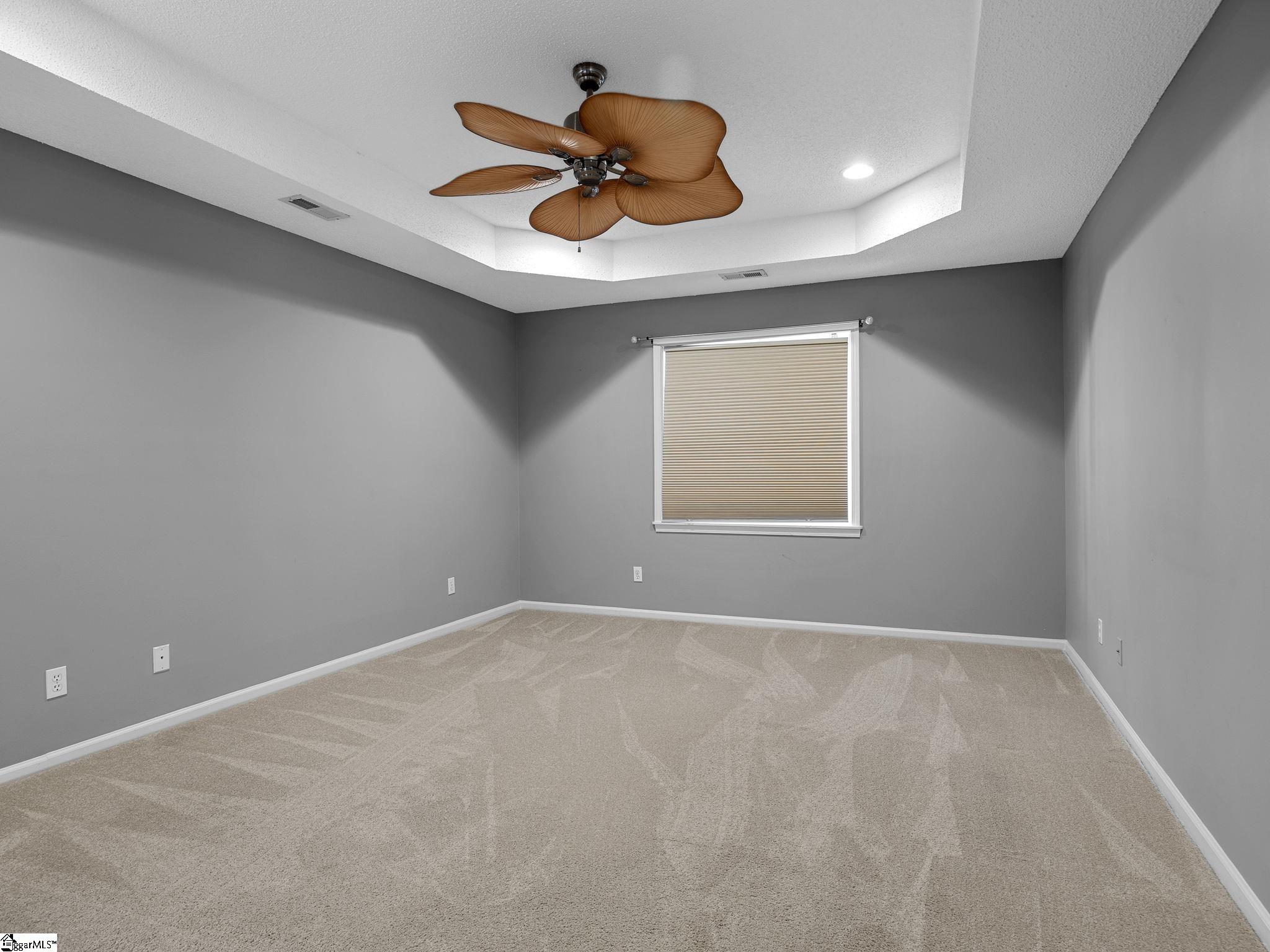 372 W Autumn Ridge Road Moore, SC 29369