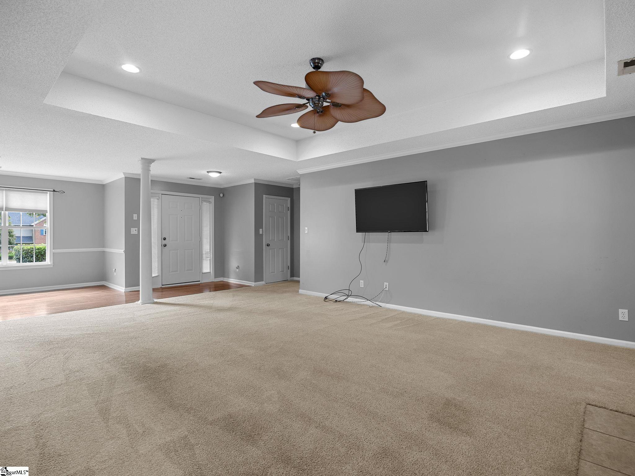 372 W Autumn Ridge Road Moore, SC 29369