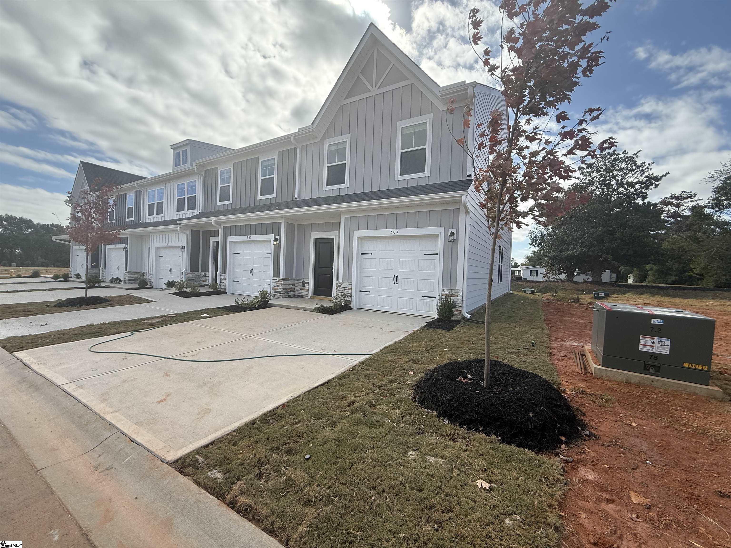 309 Mykonos Drive Mauldin, SC 29662