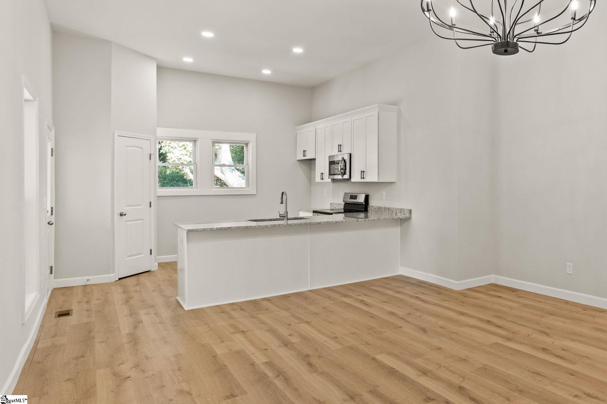 203 N Adair Street Clinton, SC 29325