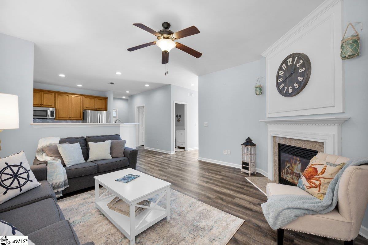 105 Landau Place Simpsonville, SC 29680