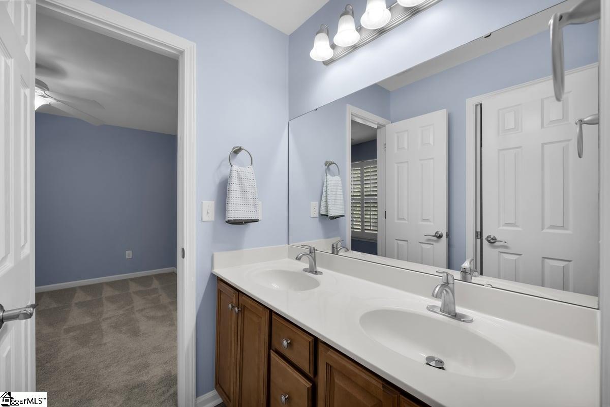 105 Landau Place Simpsonville, SC 29680