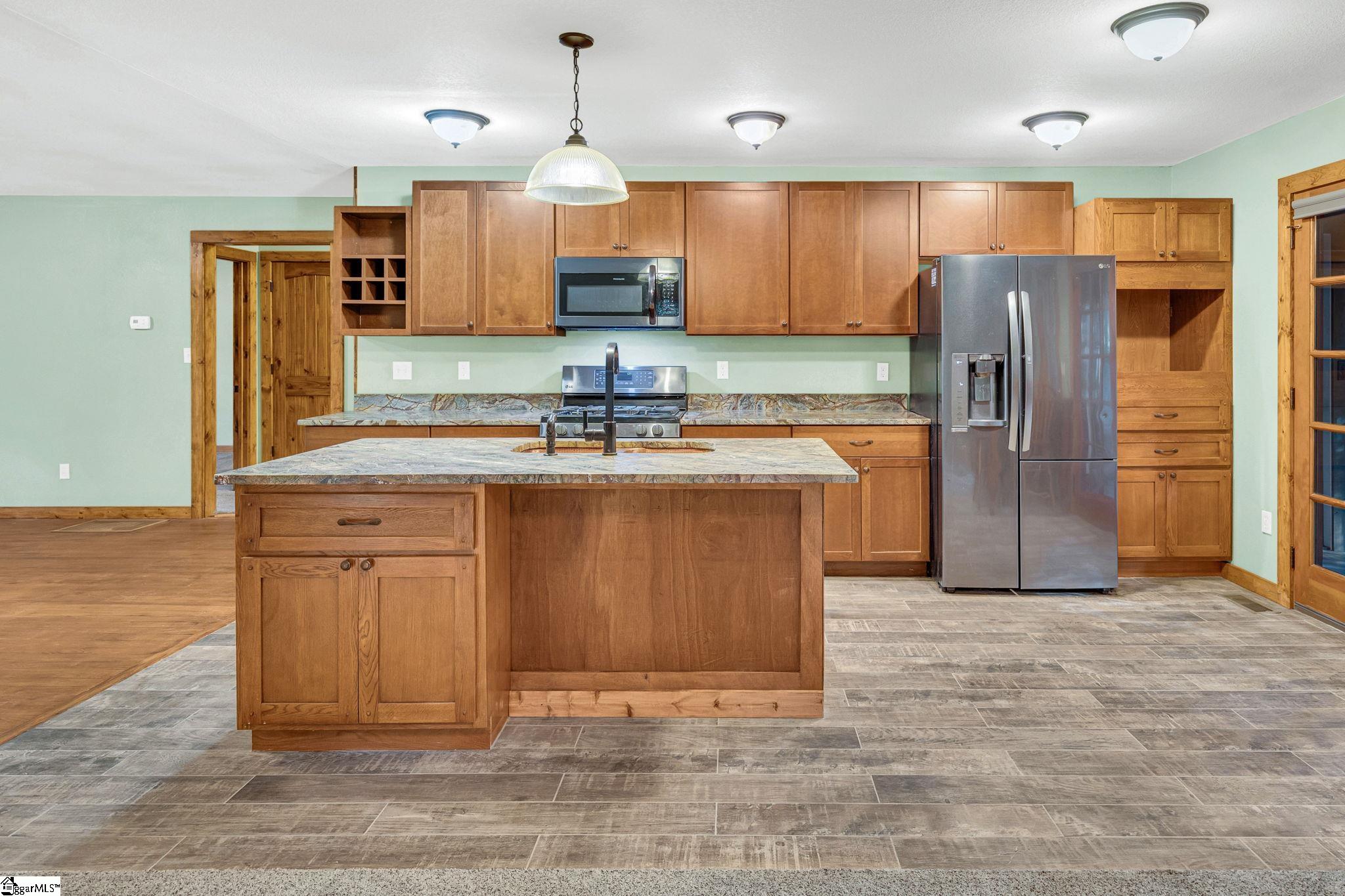 2847 E Georgia Road Simpsonville, SC 29681