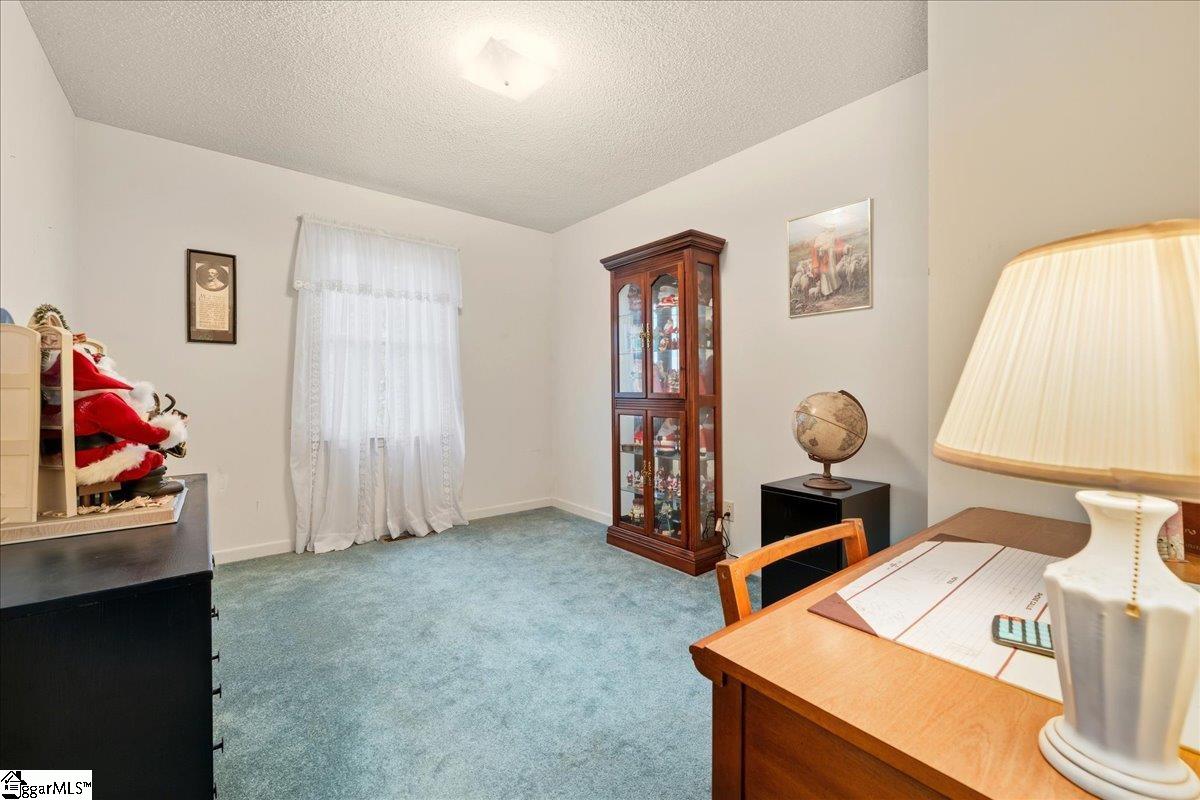 163 B D Johnston Road Central, SC 29630