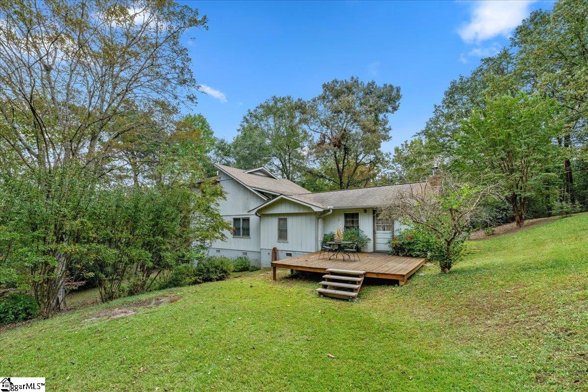 163 B D Johnston Road Central, SC 29630