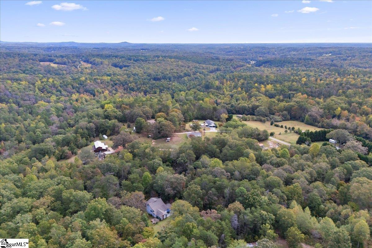 163 B D Johnston Road Central, SC 29630