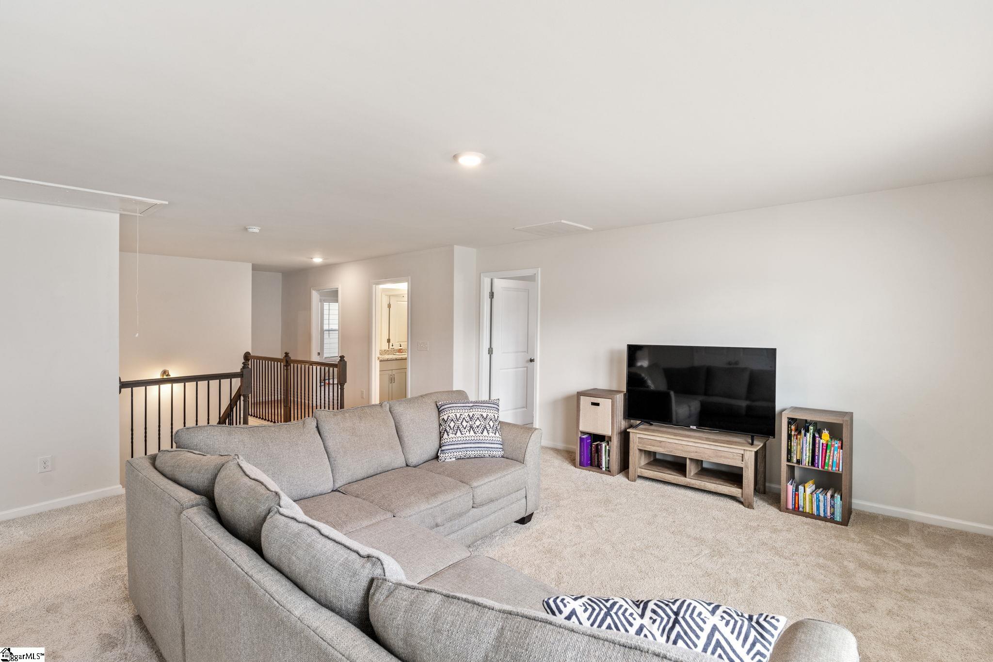 103 Silver Falls Drive Simpsonville, SC 29681