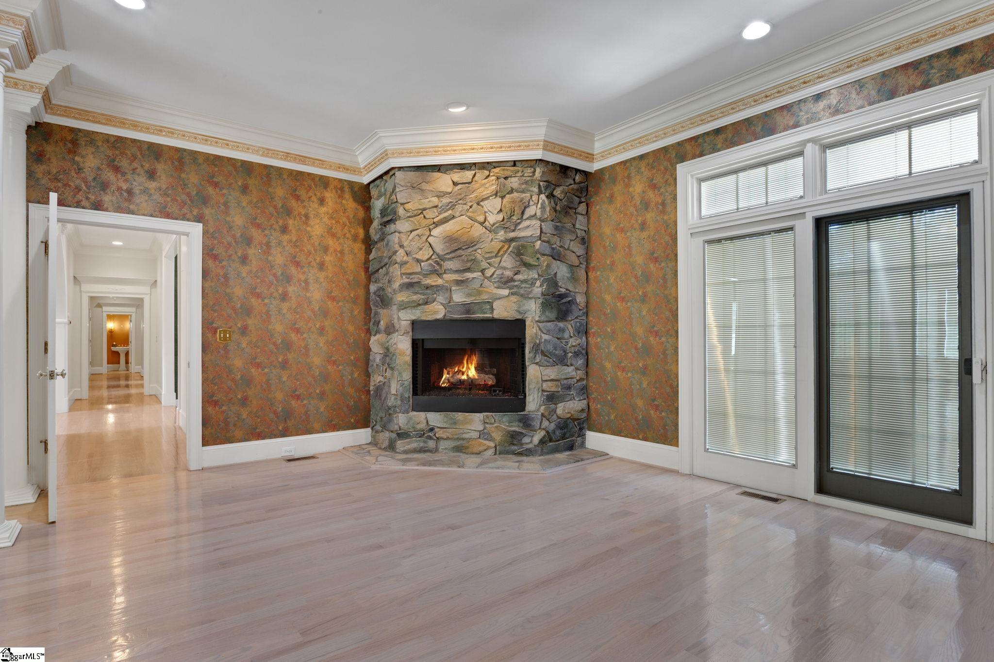 122 Antigua Way Greer, SC 29650