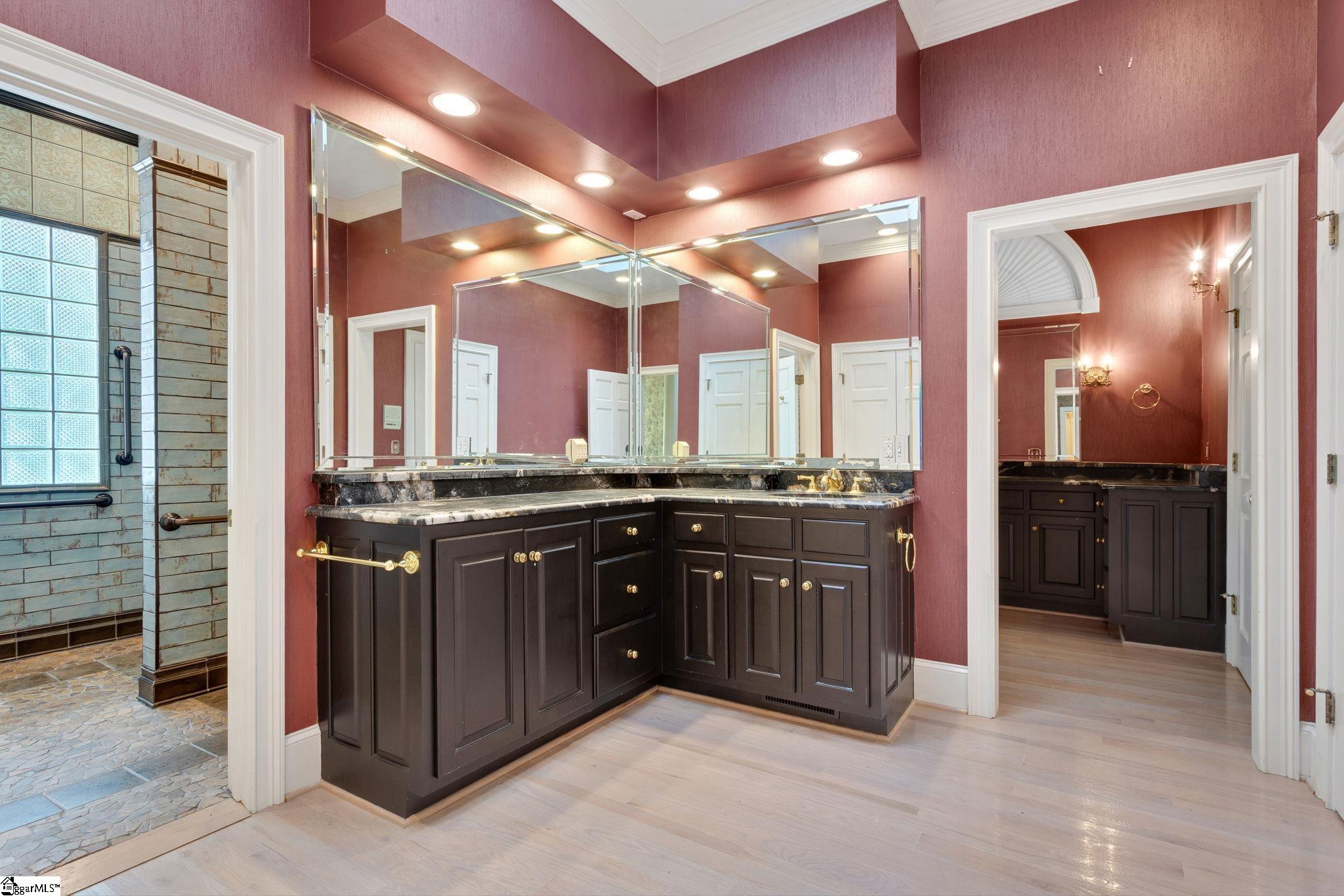 122 Antigua Way Greer, SC 29650
