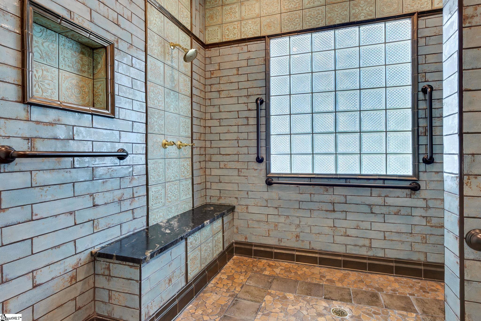 122 Antigua Way Greer, SC 29650
