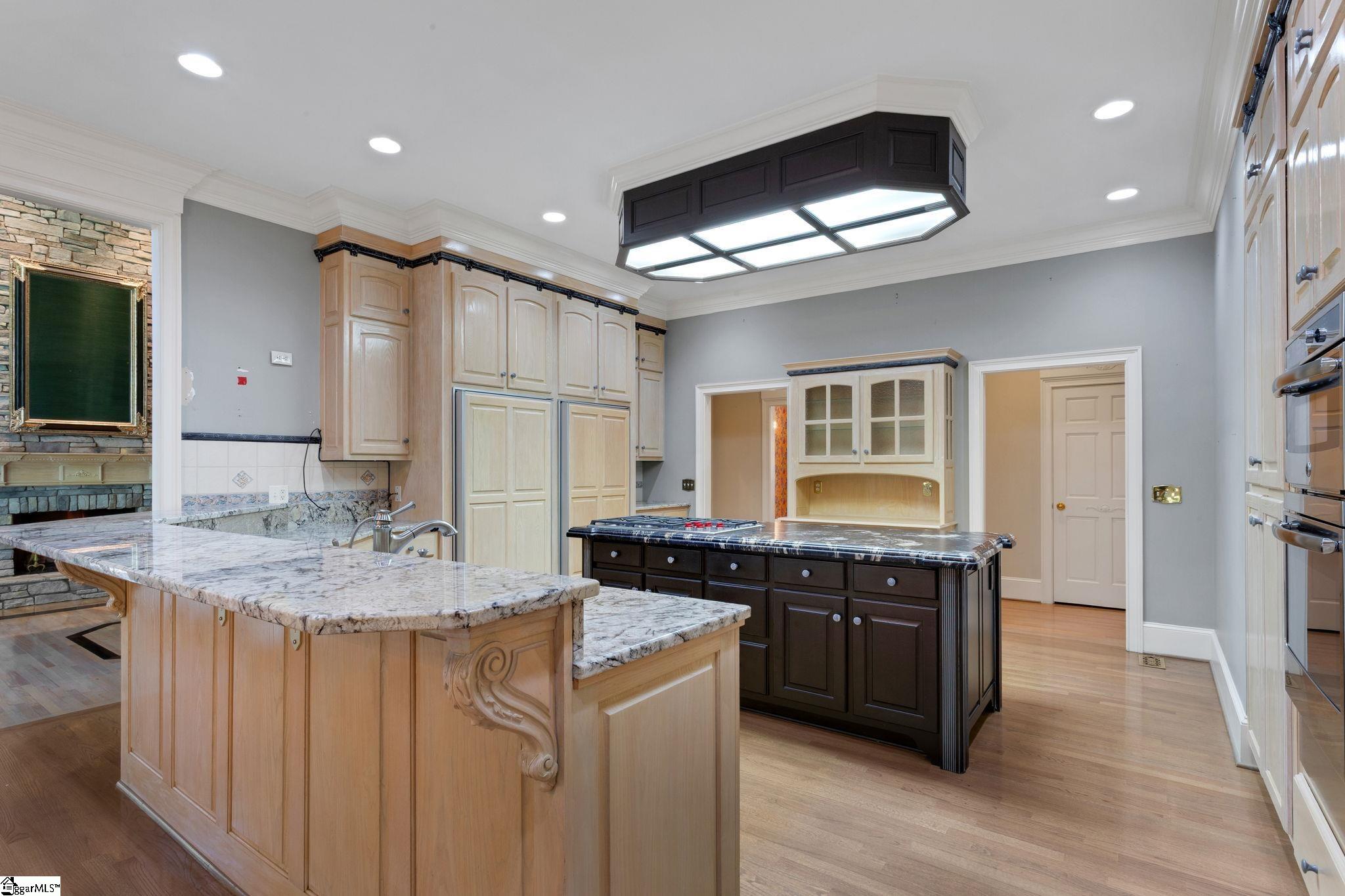 122 Antigua Way Greer, SC 29650