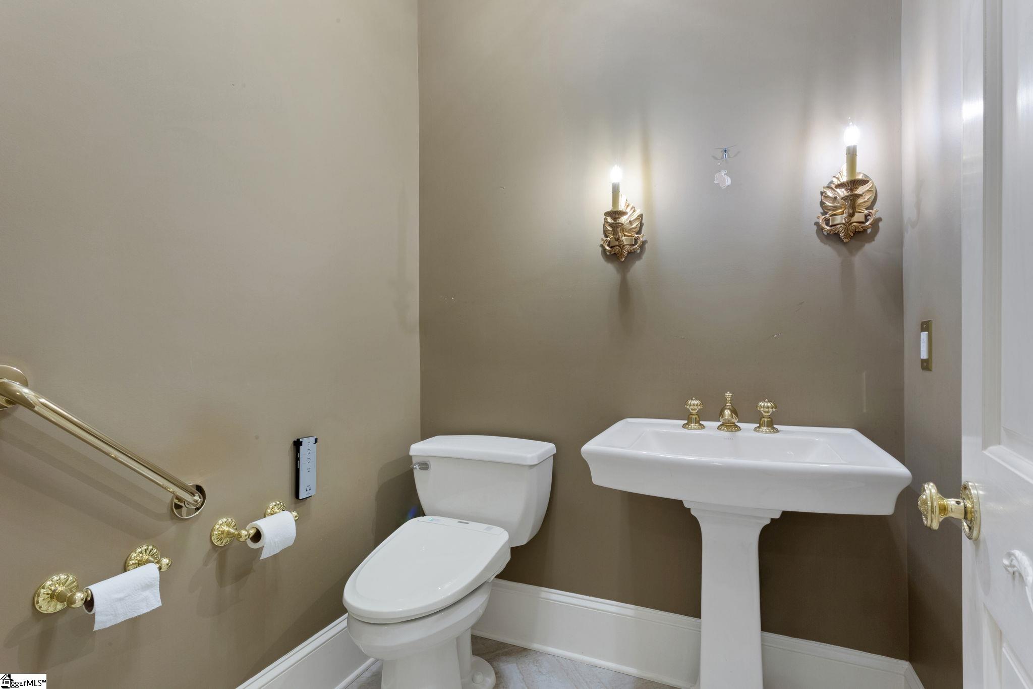 122 Antigua Way Greer, SC 29650