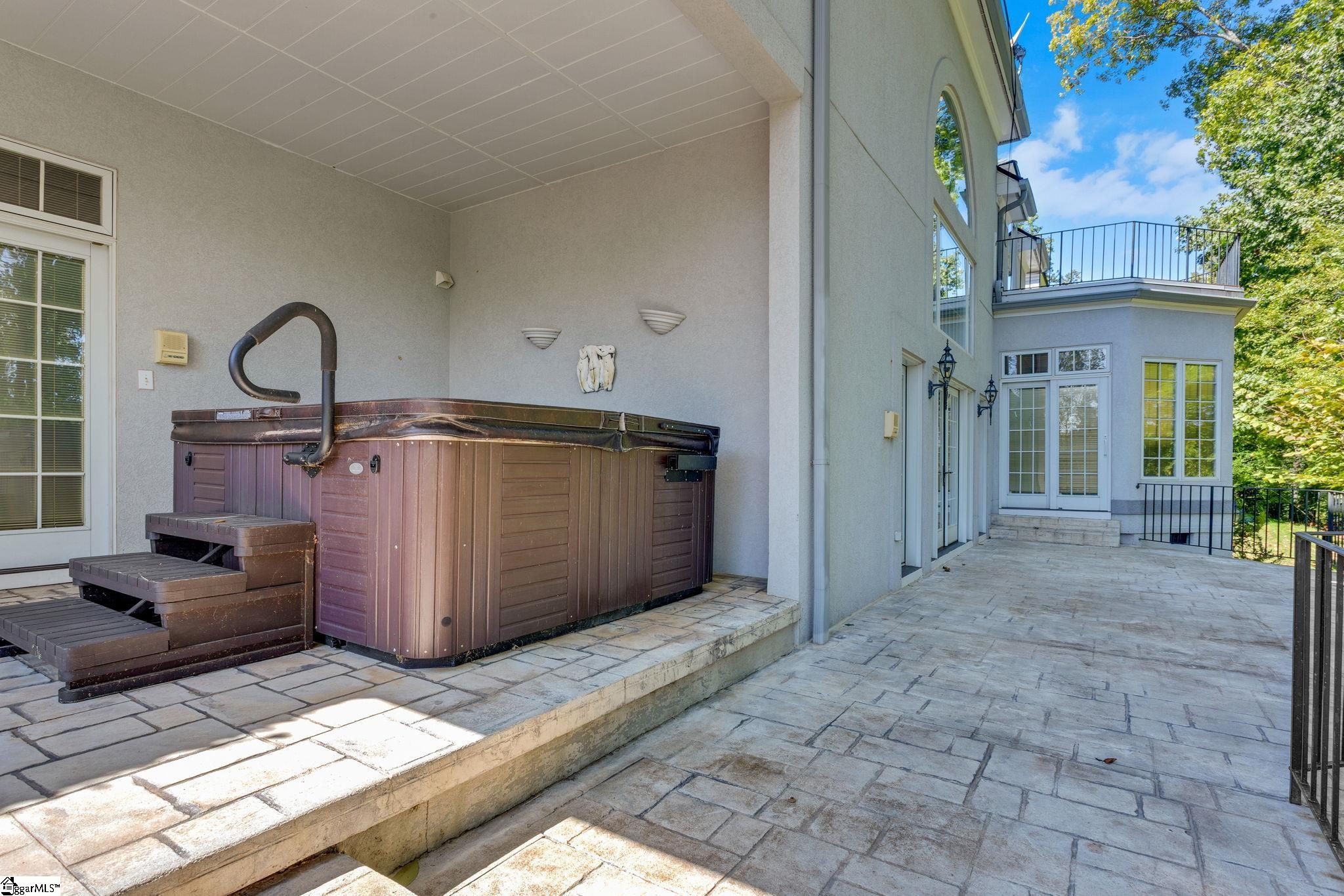 122 Antigua Way Greer, SC 29650