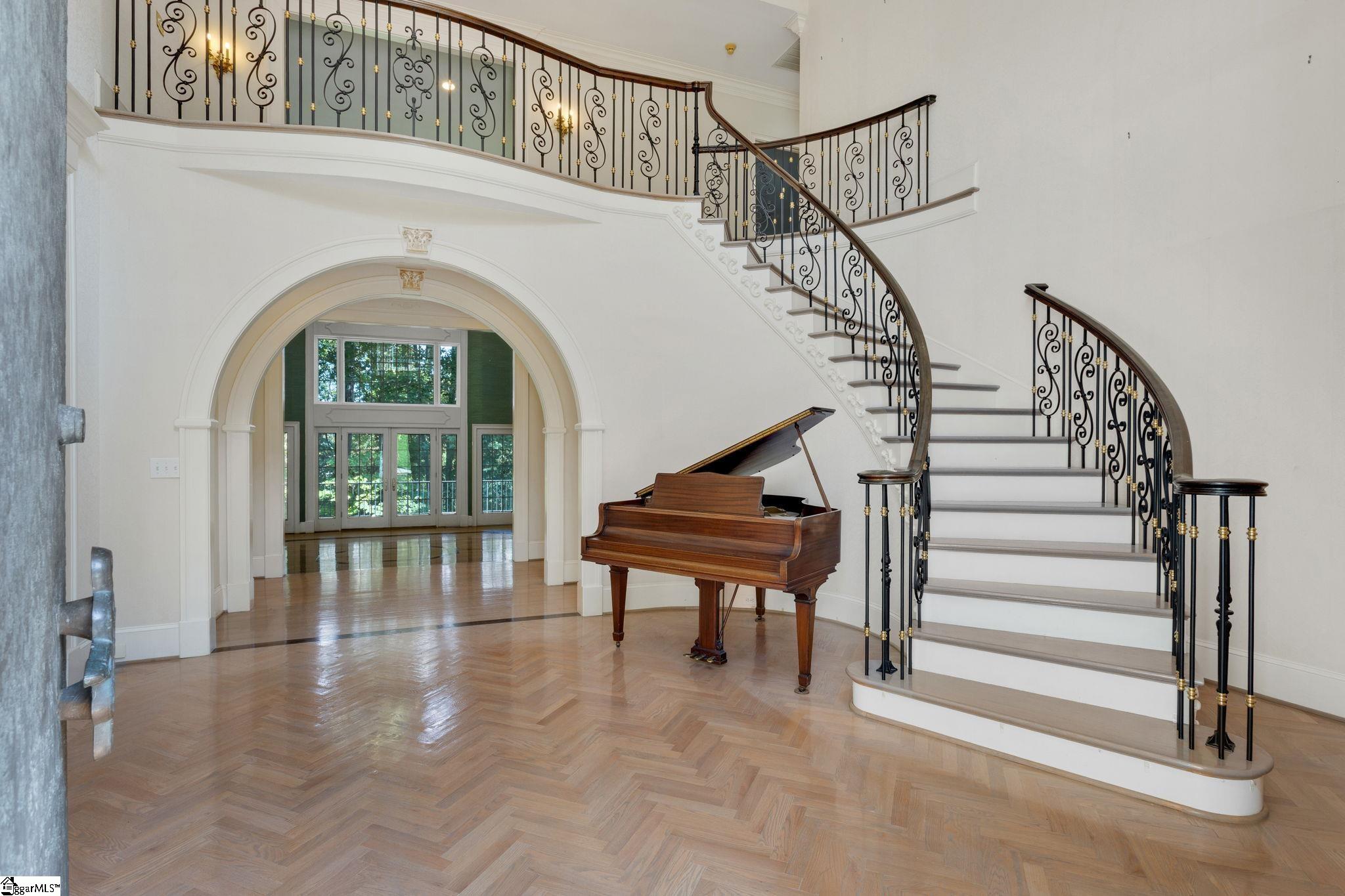 122 Antigua Way Greer, SC 29650