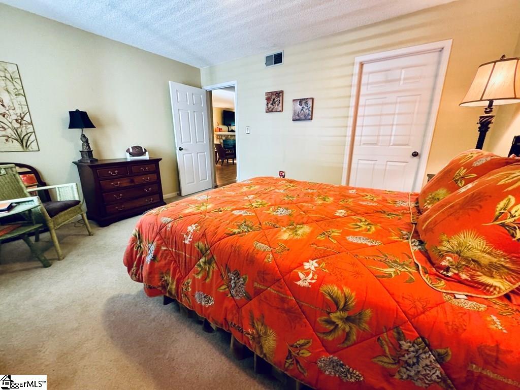 811 North Lake Drive photo 22