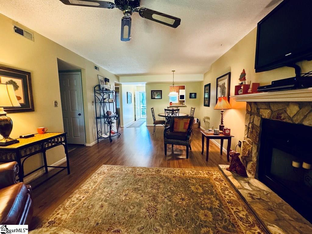 811 North Lake Drive photo 5