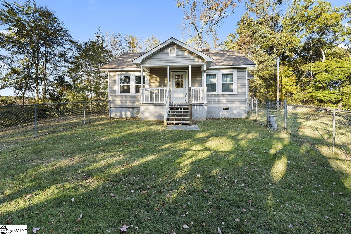 Homes for sale in Clinton, SC | 1766 Hwy 308 Hwy, Clinton, SC 29325 | MLS# 1572448