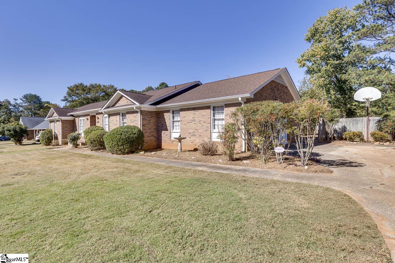 Homes for sale in Piedmont, SC | 116 Mellyn St, Piedmont, SC 29673 | MLS# 1572472