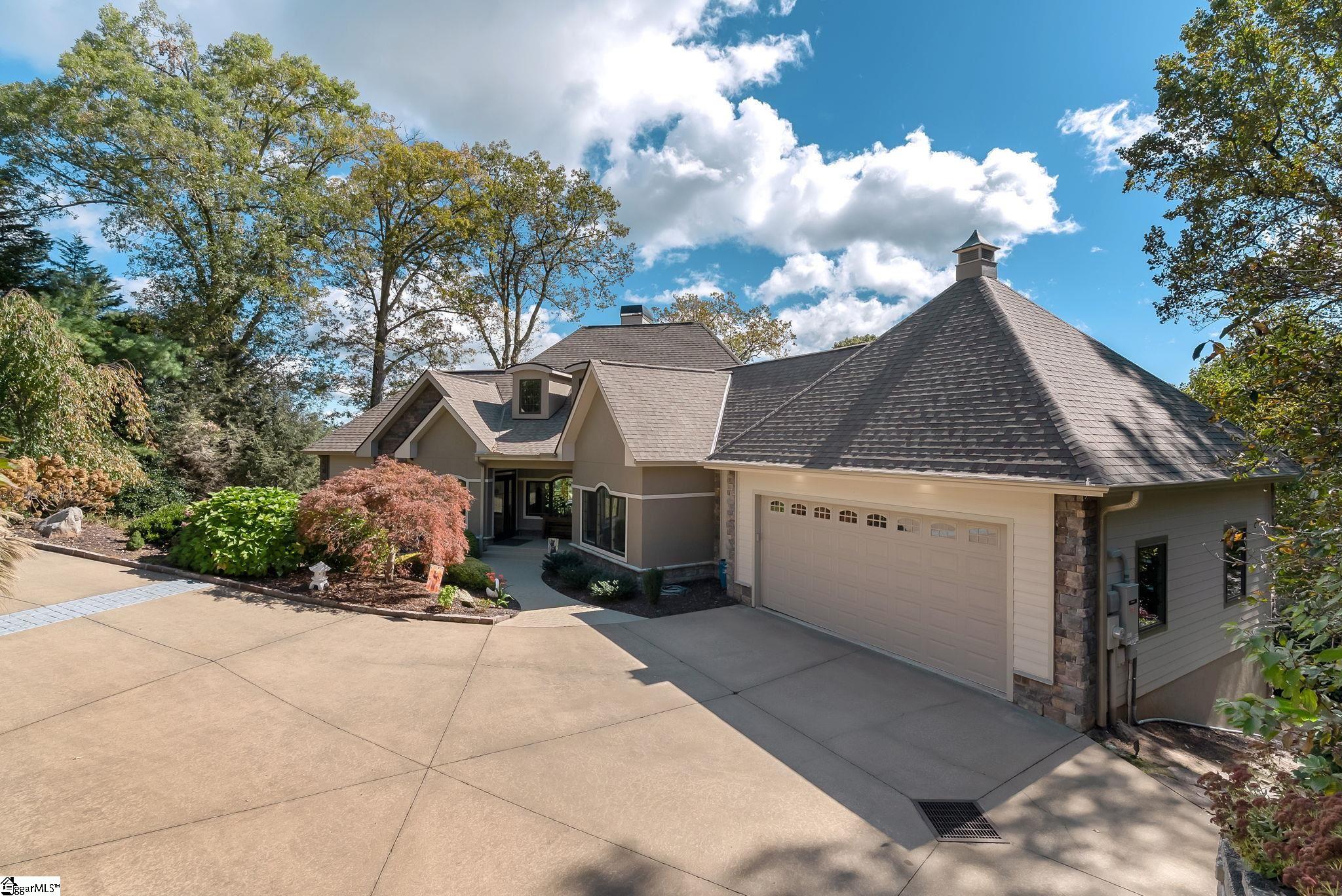 Homes for sale in Landrum, SC | 220 Yellowroot Ln, Landrum, SC 29356 | MLS# 1572706