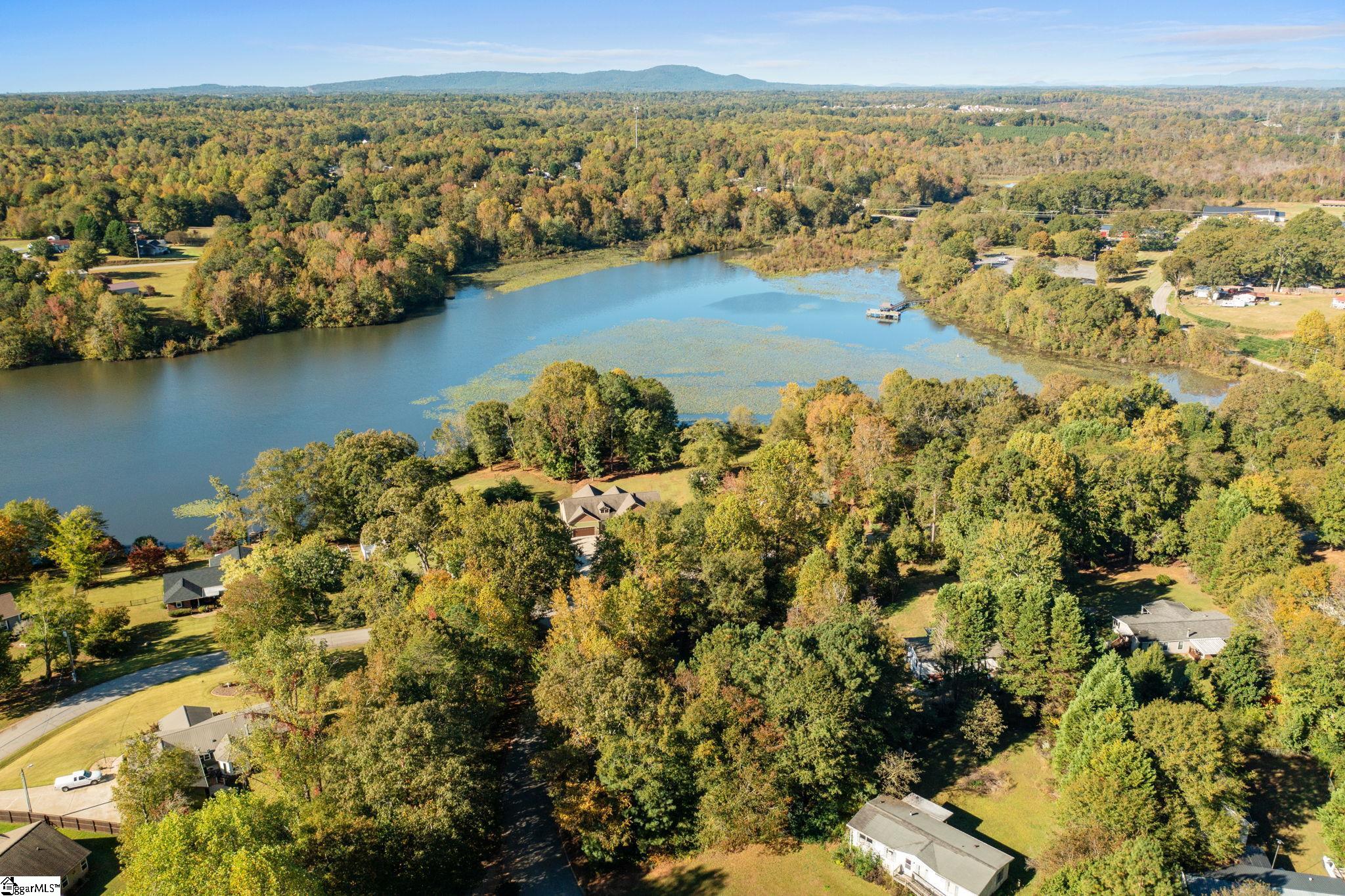 Homes for sale in Greer, SC | 1904 Lake Cunningham Rd, Greer, SC 29651 | MLS# 1572836