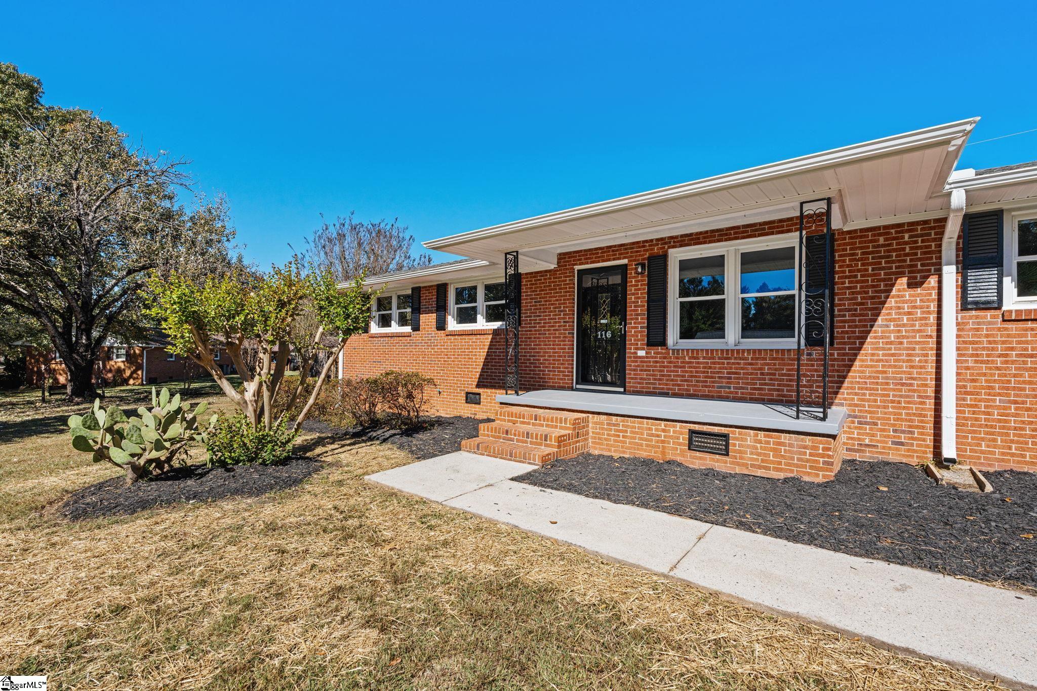 Homes for sale in Williamston, SC | 116 Ridgecrest Way, Williamston, SC 29697 | MLS# 1572864