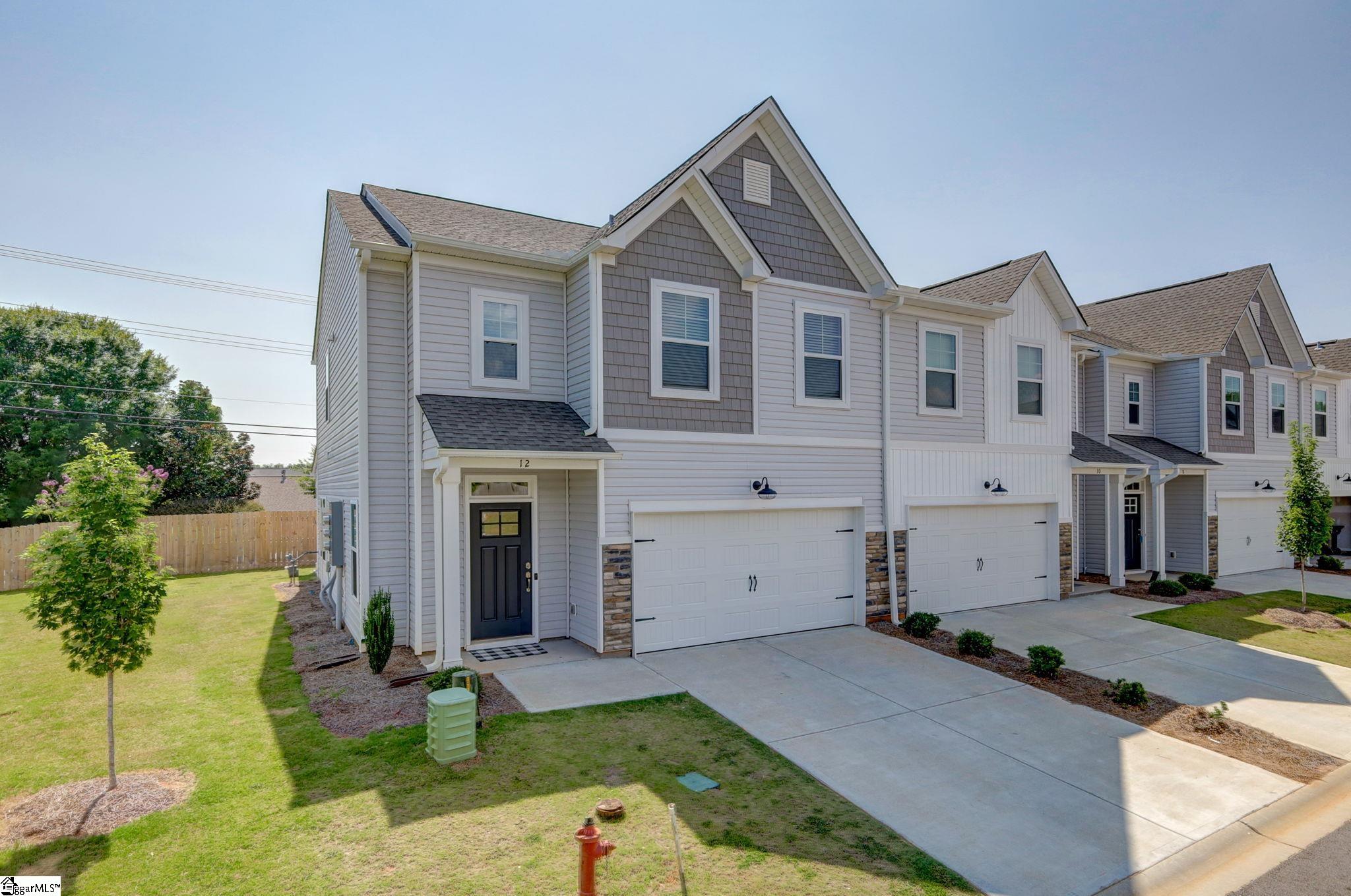 Homes for sale in Greer, SC | 12 Sabine Leaf Ct, Greer, SC 29650 | MLS# 1572945