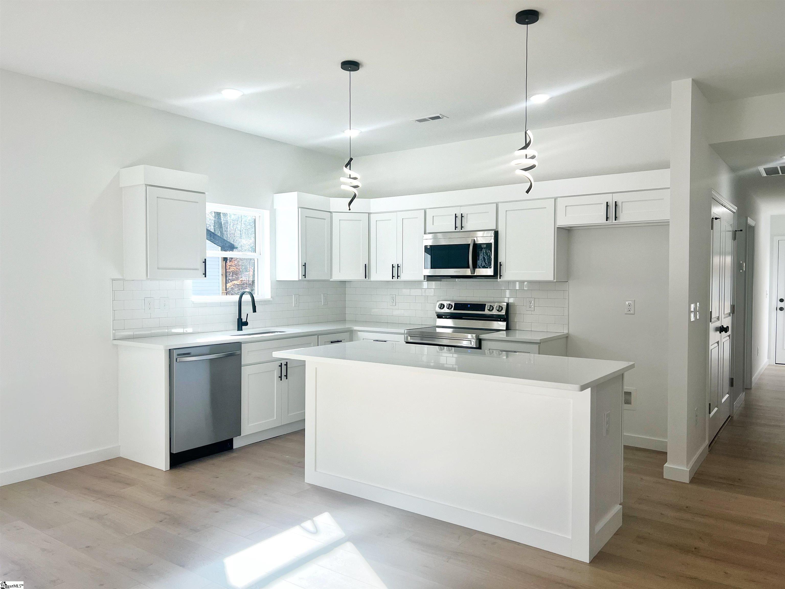 Homes for sale in Woodruff, SC | 279 Law St, Woodruff, SC 29388 | MLS# 1573031