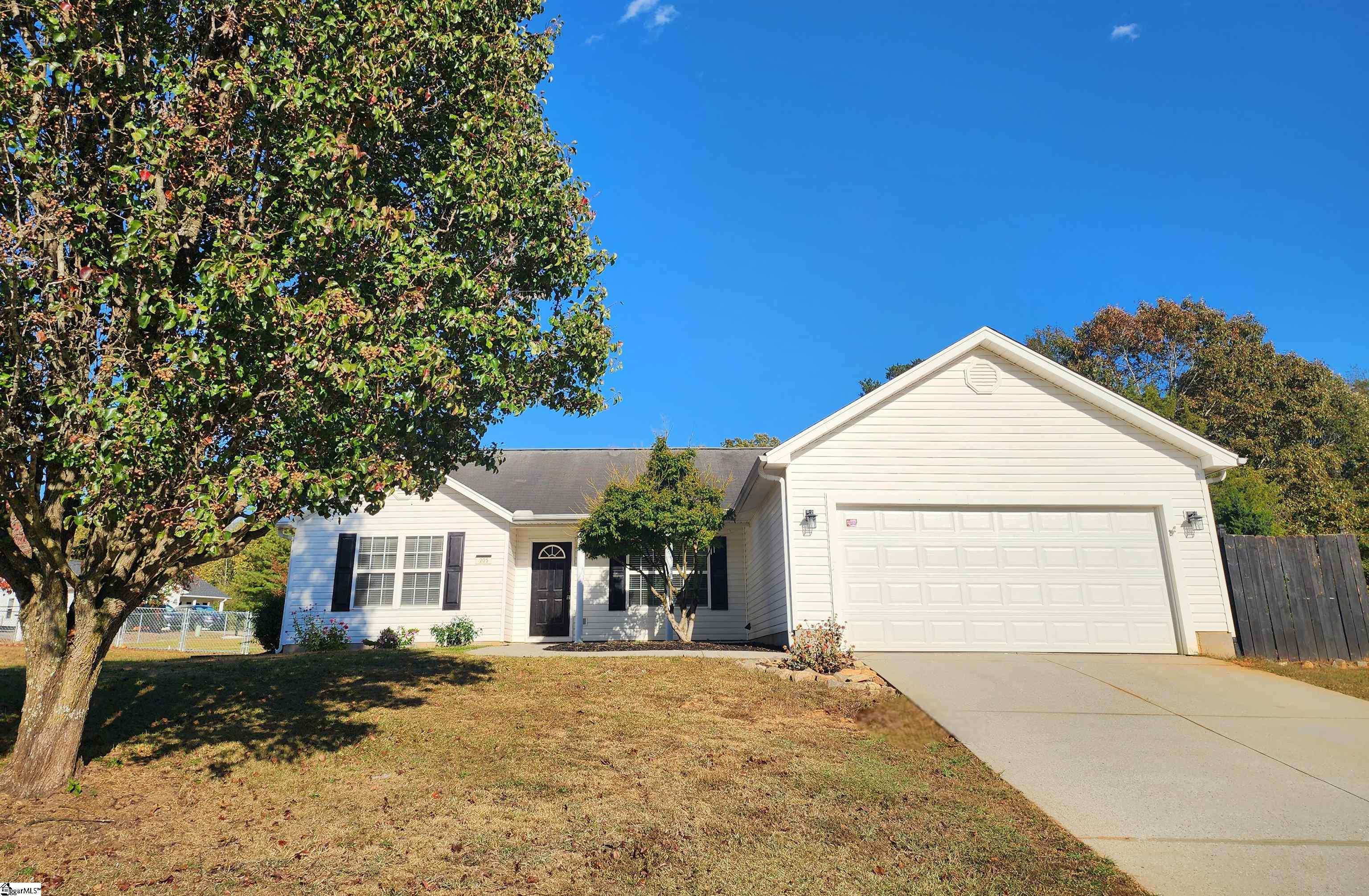 Homes for sale in Liberty, SC | 205 Spring Estates Dr, Liberty, SC 29657 | MLS# 1573049