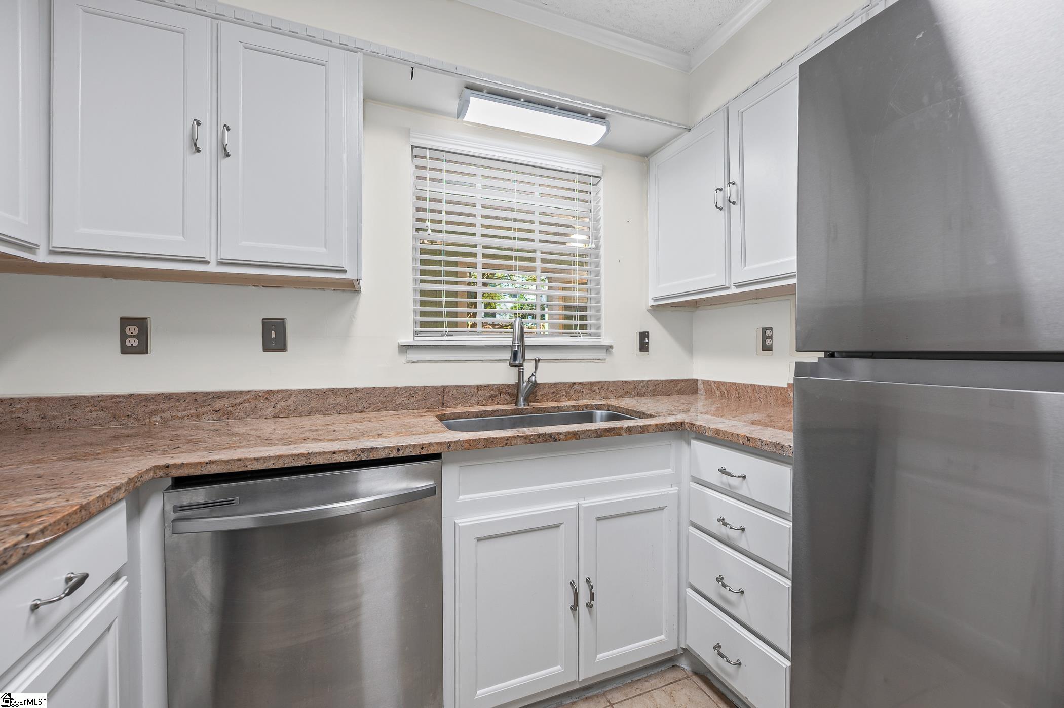 925 Cleveland Street UNIT #141 Greenville, SC 29601