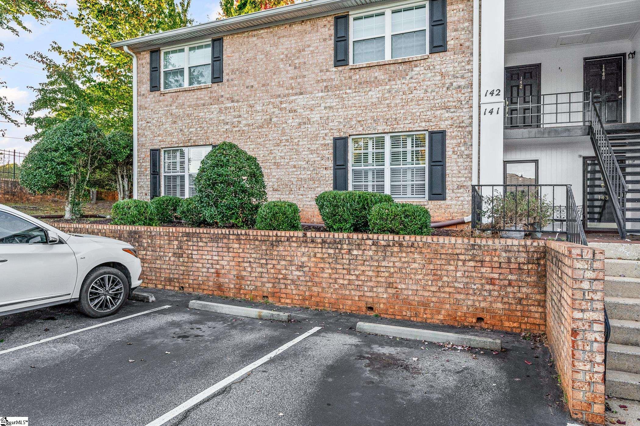 925 Cleveland Street UNIT #141 Greenville, SC 29601