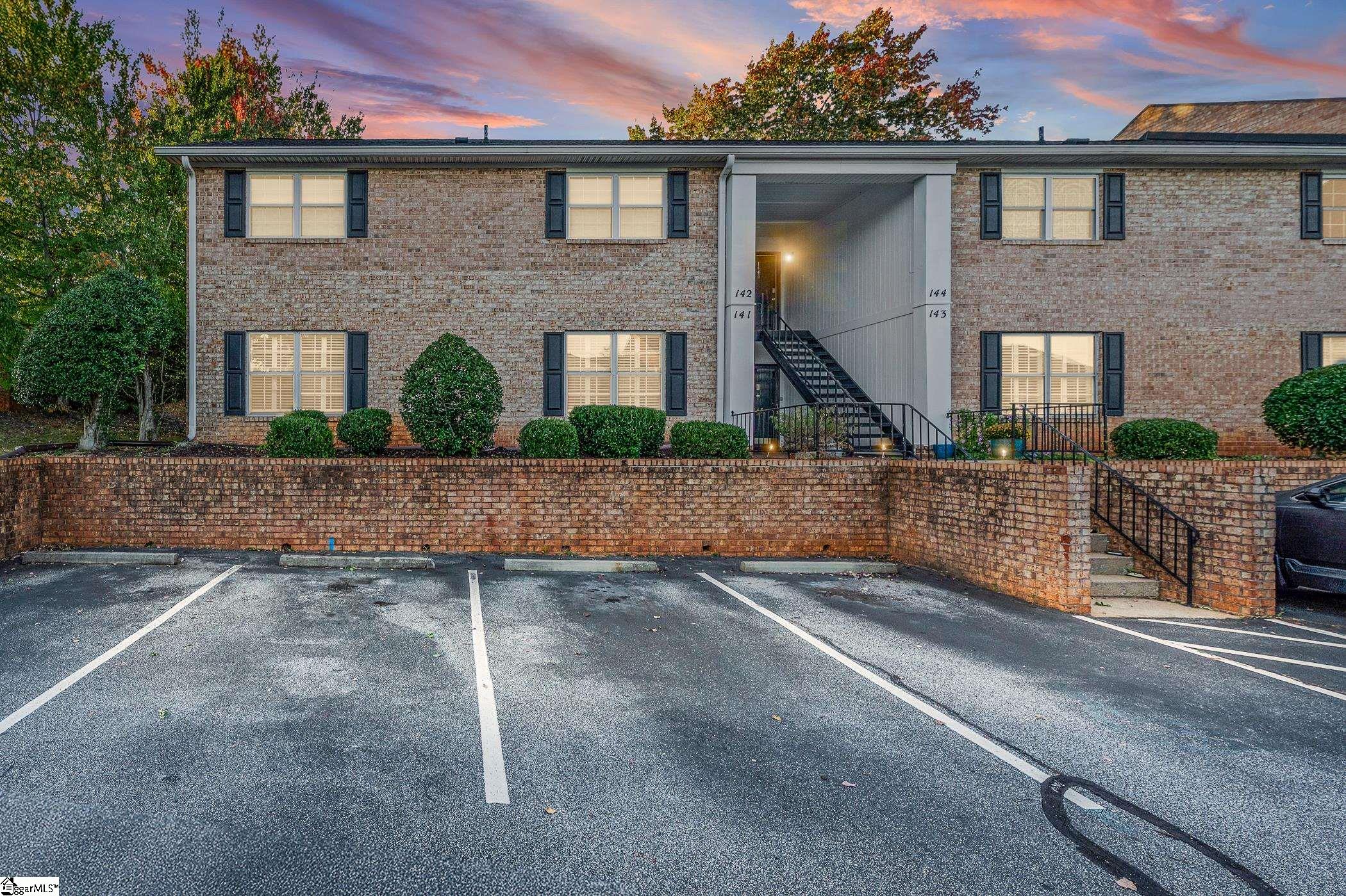 925 Cleveland Street UNIT #141 Greenville, SC 29601