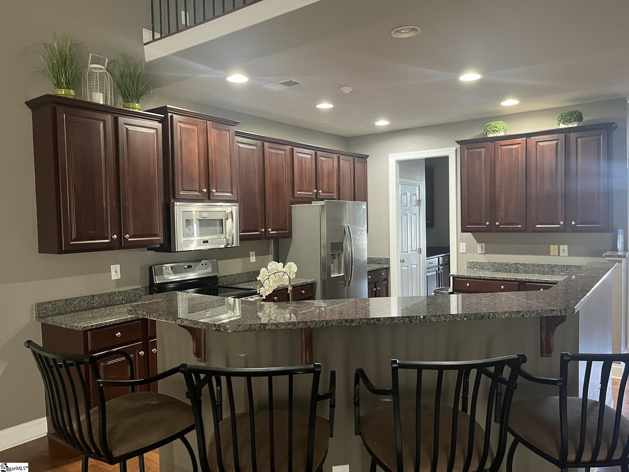 Homes for sale in Simpsonville, SC | 1 Dillworth Ct, Simpsonville, SC 29681 | MLS# 1573134