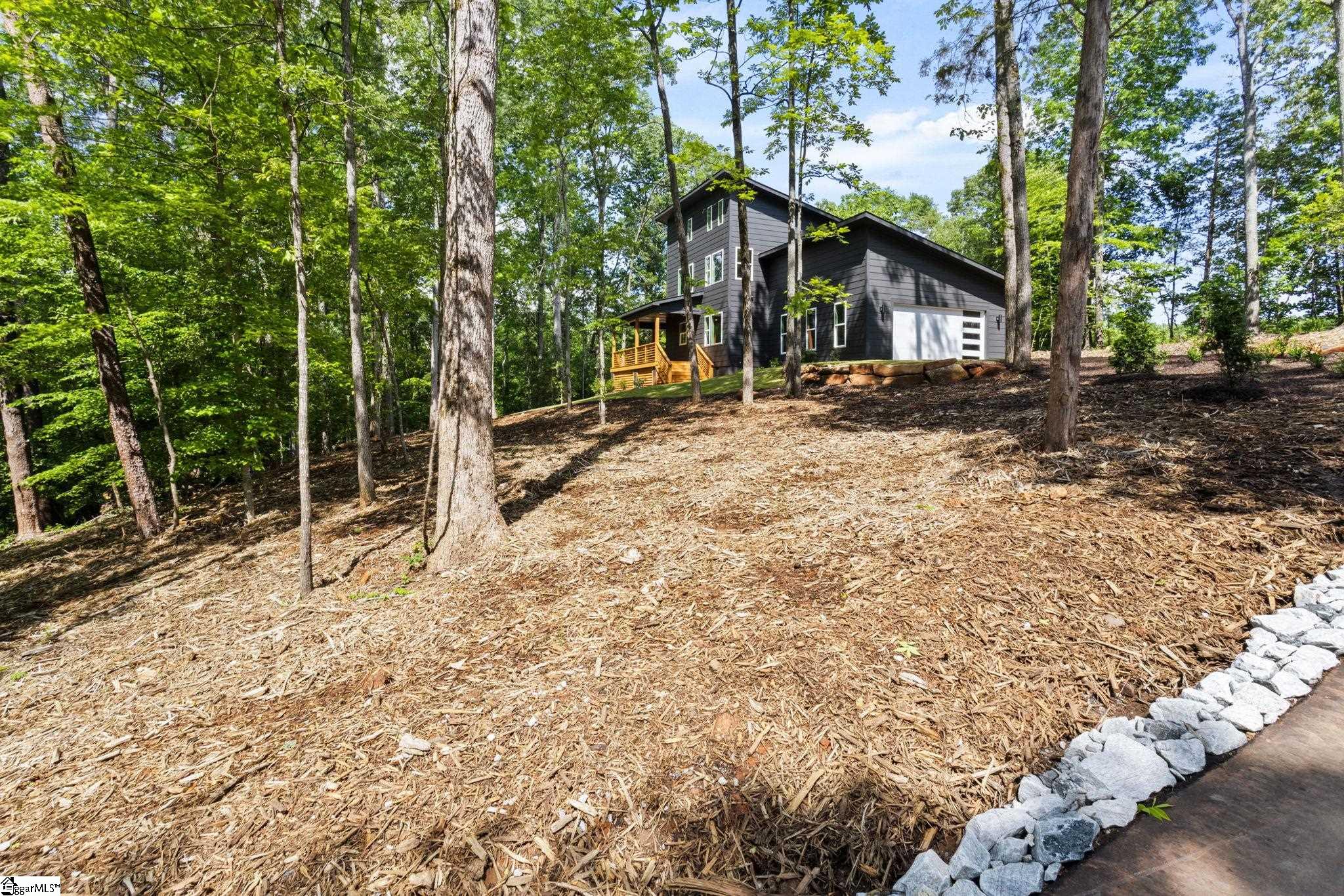 Homes for sale in Piedmont, SC | 645 Canterbury Rd, Piedmont, SC 29673 | MLS# 1573301