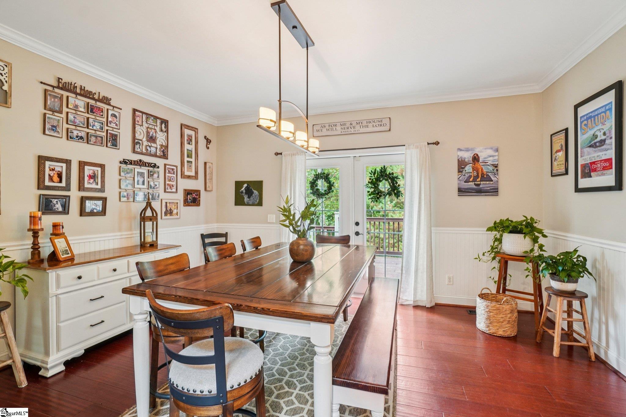813 Beech Tree Place Hendersonville, NC 28792-8081