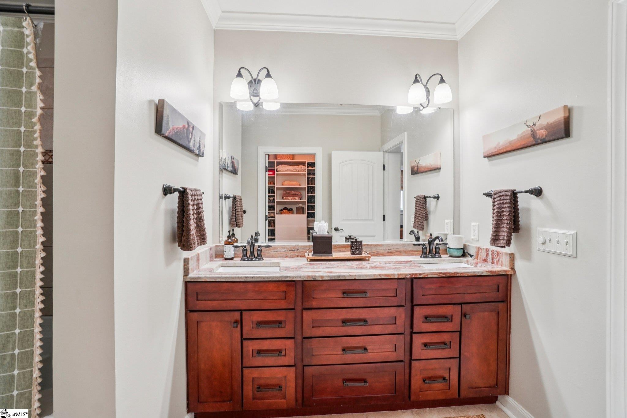 813 Beech Tree Place Hendersonville, NC 28792-8081