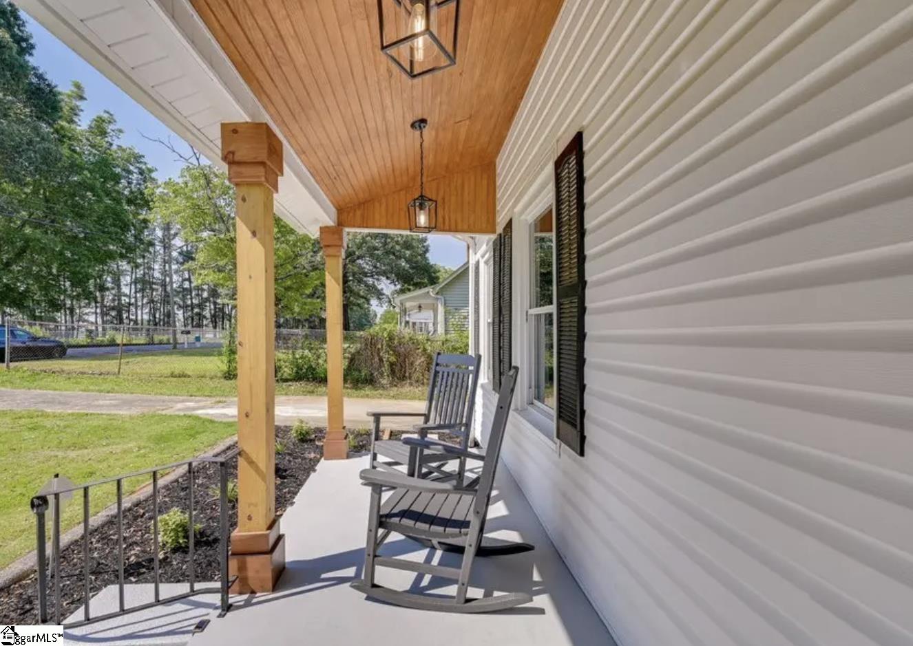 Homes for sale in Greenville, SC | 47 Wallace St, Greenville, SC 29605 | MLS# 1573387