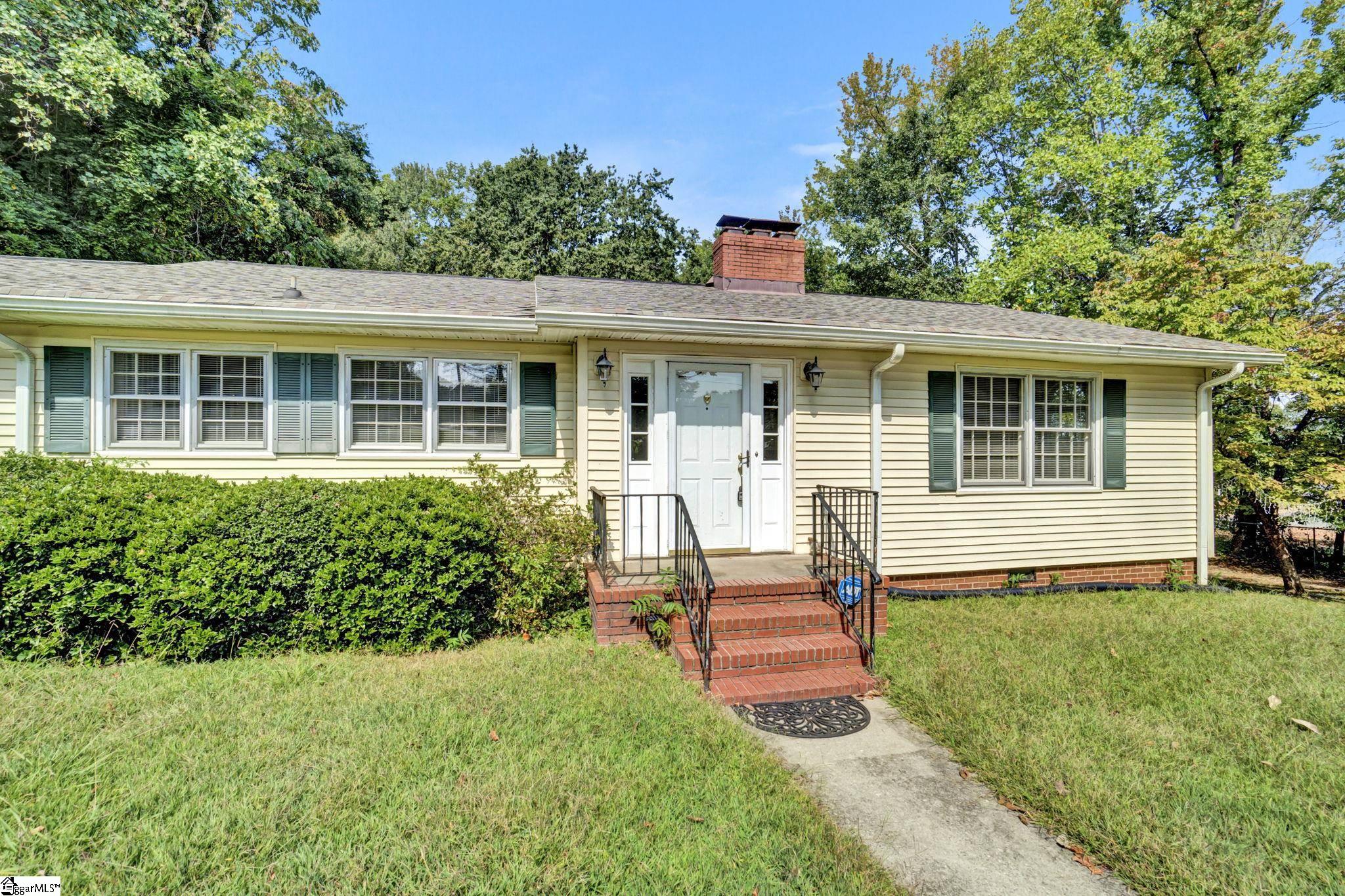 Homes for sale in Greenville, SC | 207 Butler Springs Rd, Greenville, SC 29615 | MLS# 1573534