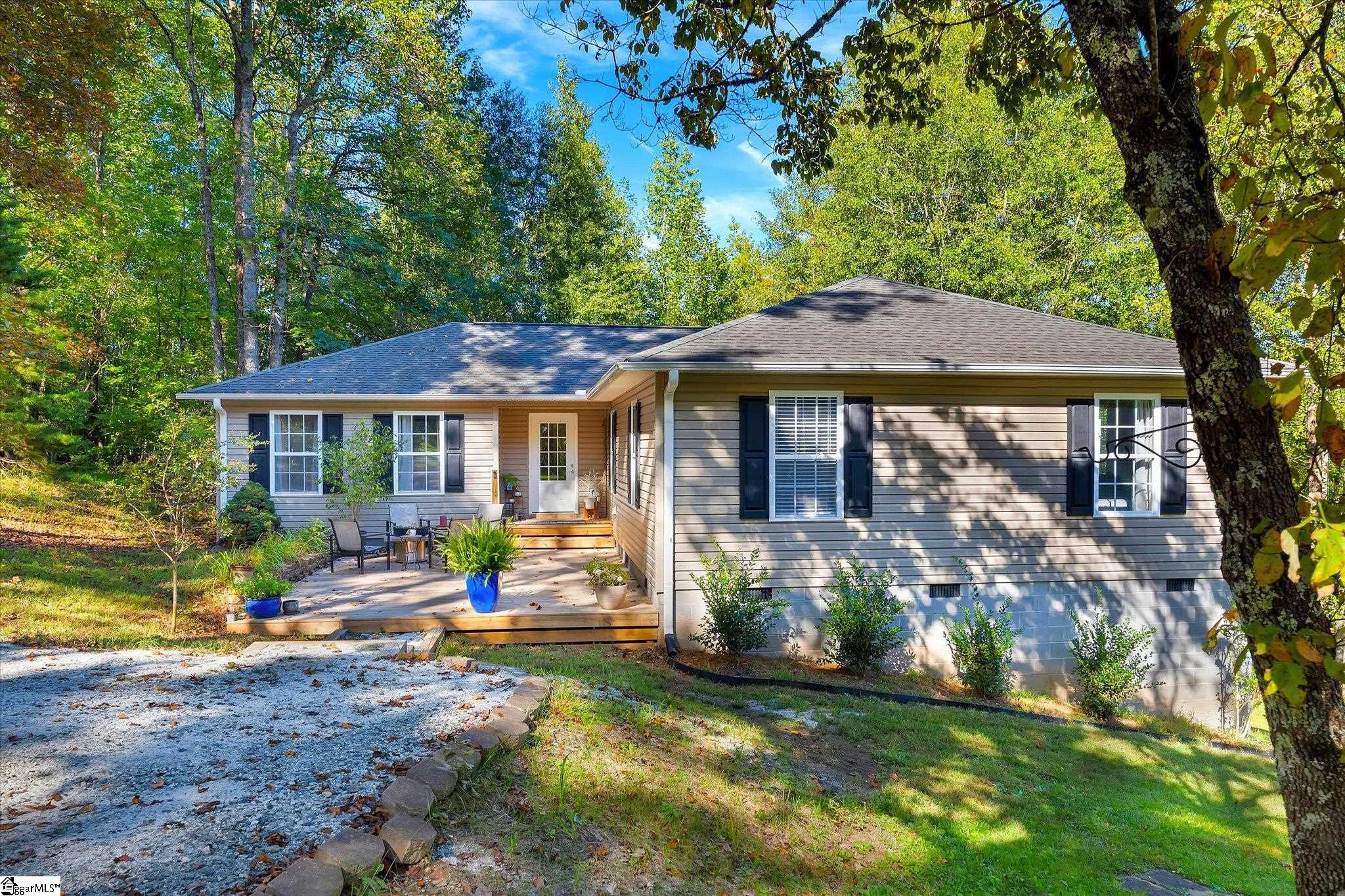 Homes for sale in Cleveland, SC | 527 N River Rd, Cleveland, SC 29635 | MLS# 1573540