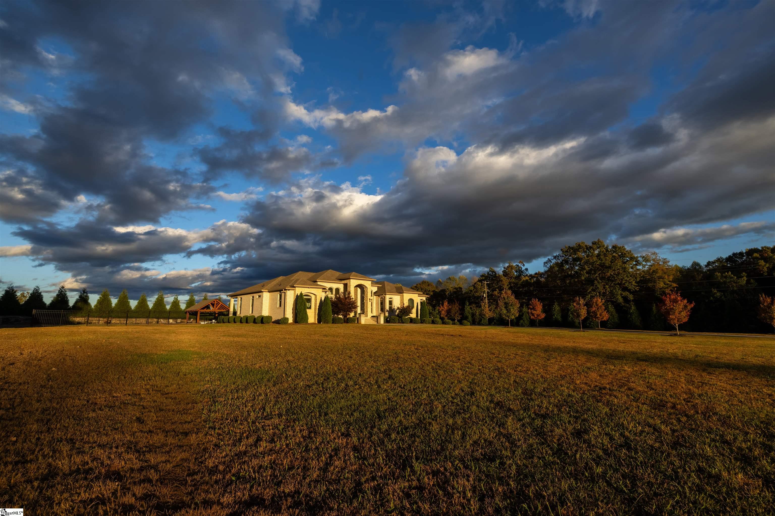 Homes for sale in Greer, SC | 3505 Ballenger Rd, Greer, SC 29651 | MLS# 1573687