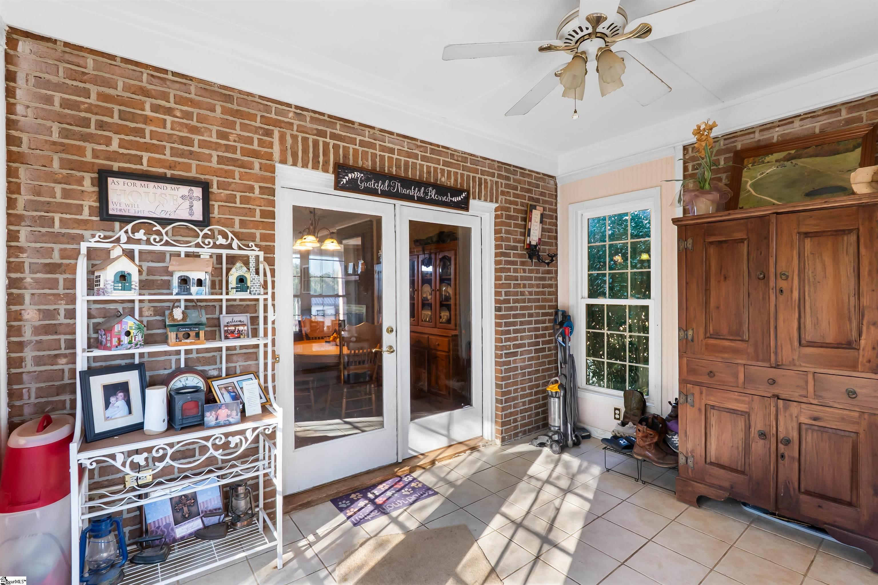 Homes for sale in Jonesville, SC | 210 Graystone Rd, Jonesville, SC 29353 | MLS# 1573723