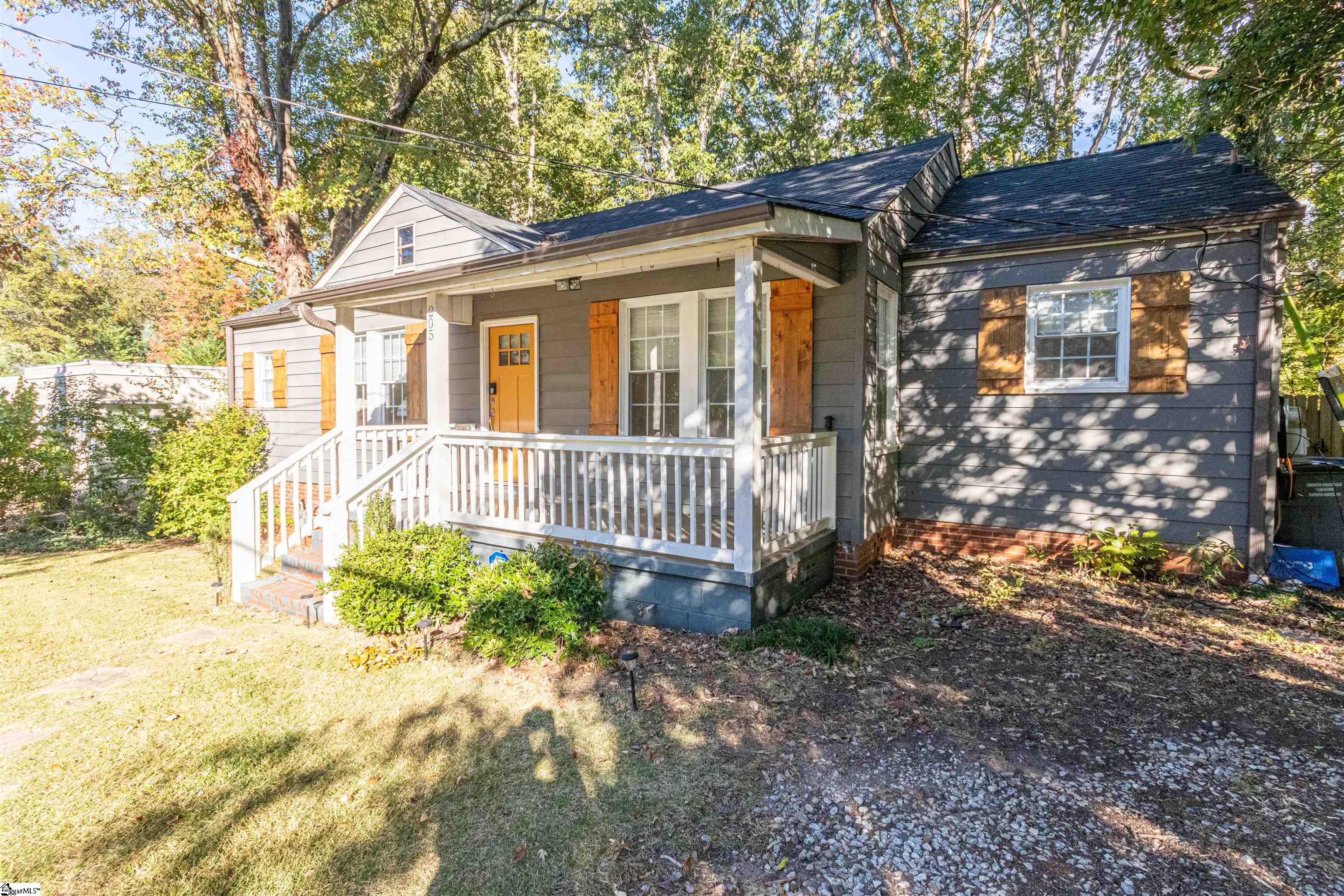 Homes for sale in Greenville, SC | 205 Rogers Ave, Greenville, SC 29617 | MLS# 1573786