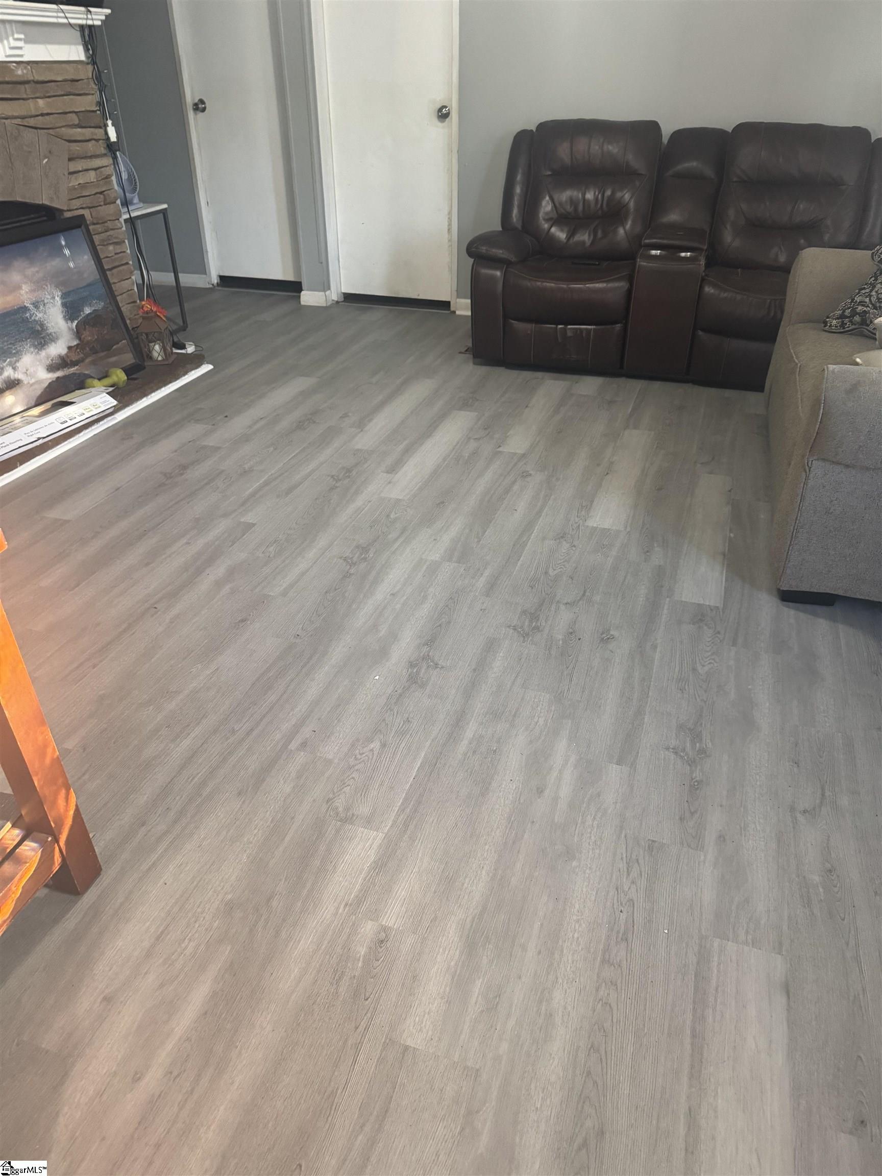 Homes for sale in Greenville, SC | 102 Riverbreeze Rd, Greenville, SC 29611 | MLS# 1573842