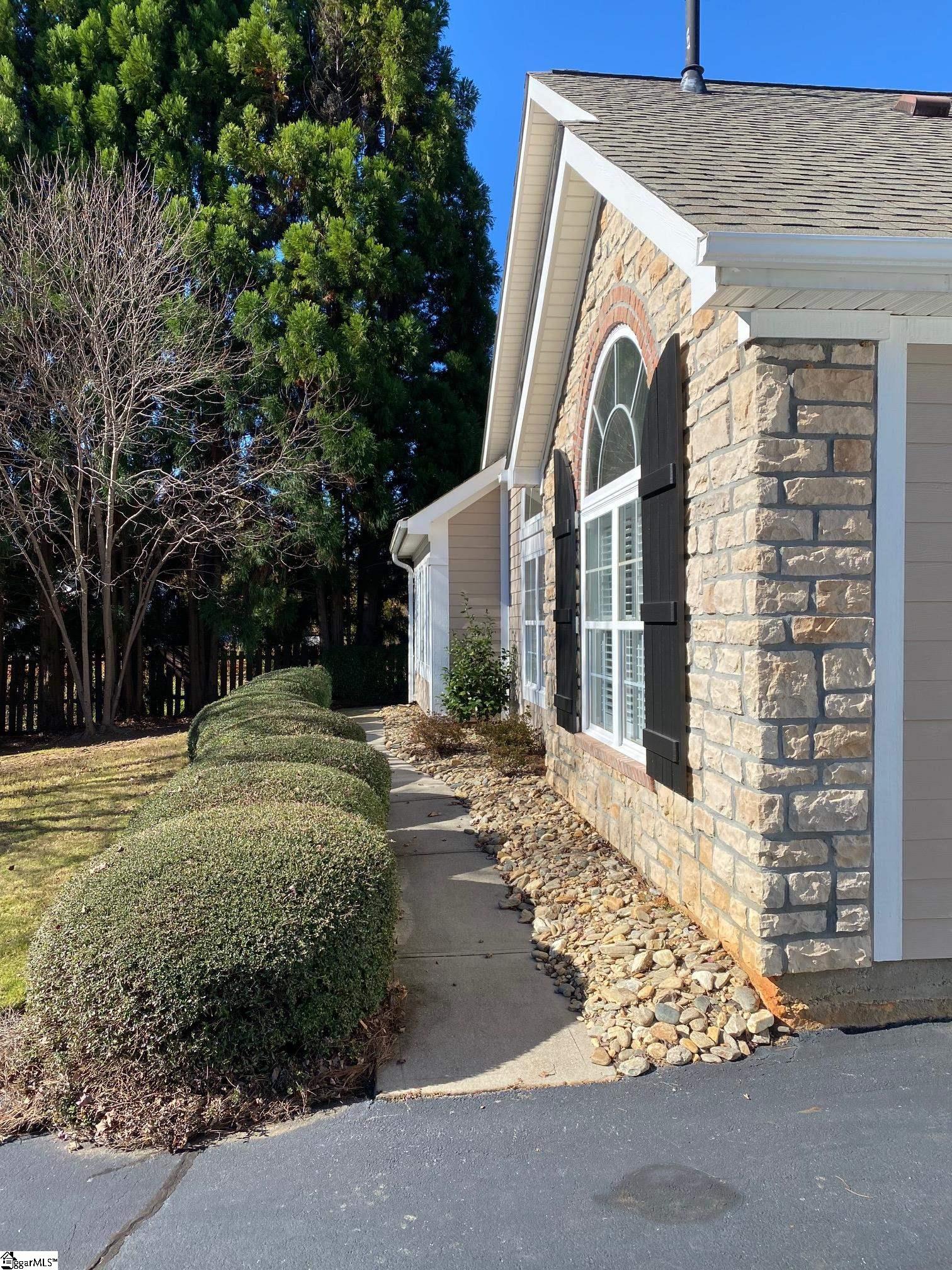 Homes for sale in Greenville, SC | 134 High Hat Cir, Greenville, SC 29617 | MLS# 1574108