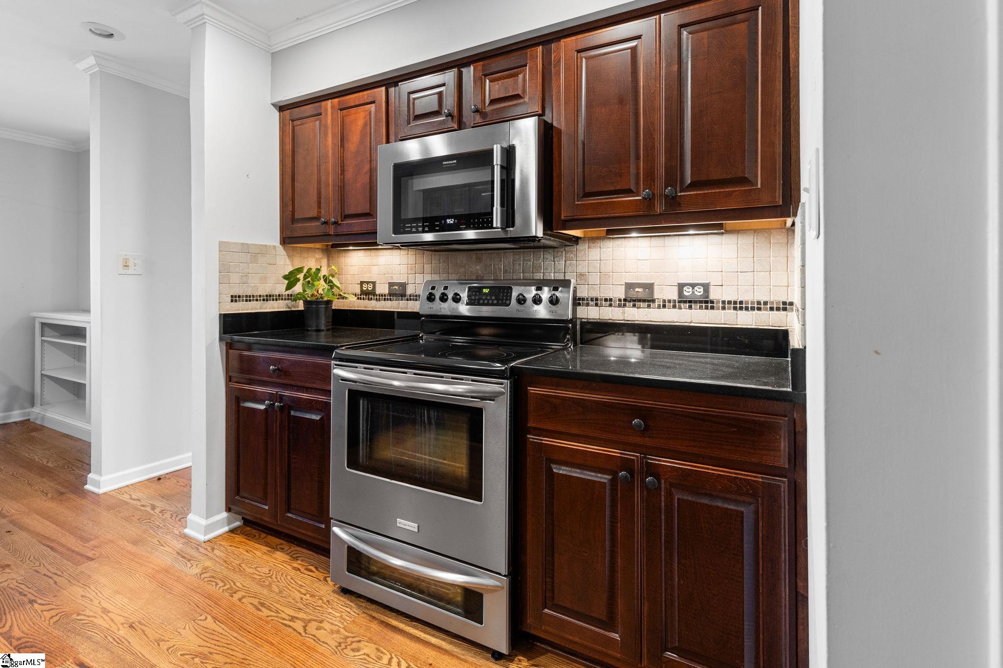 Homes for sale in Greenville, SC | 147 Ingleoak Ln, Greenville, SC 29615 | MLS# 1574276