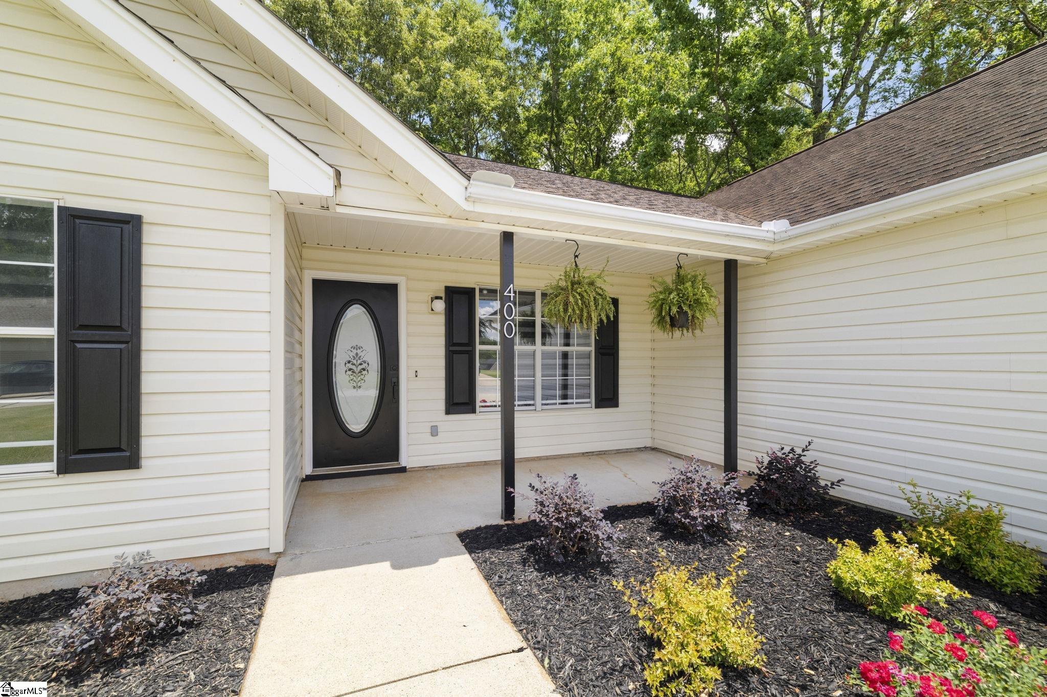 Homes for sale in Mauldin, SC | 400 Hill Ln, Mauldin, SC 29662 | MLS# 1574299