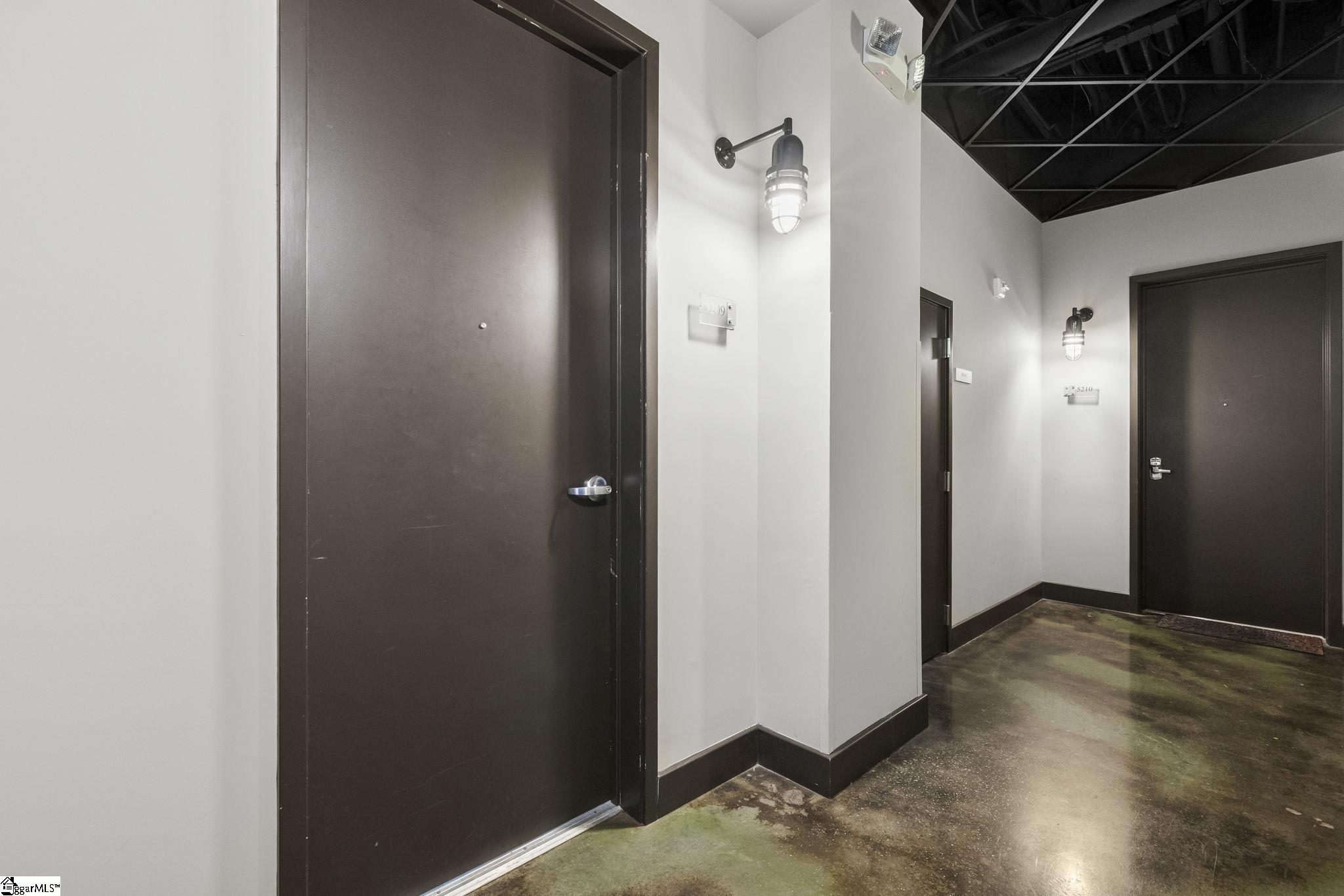 Homes for sale in Greenville, SC | 500 E Mcbee Ave #Unit 5209, Greenville, SC 29601 | MLS# 1574517