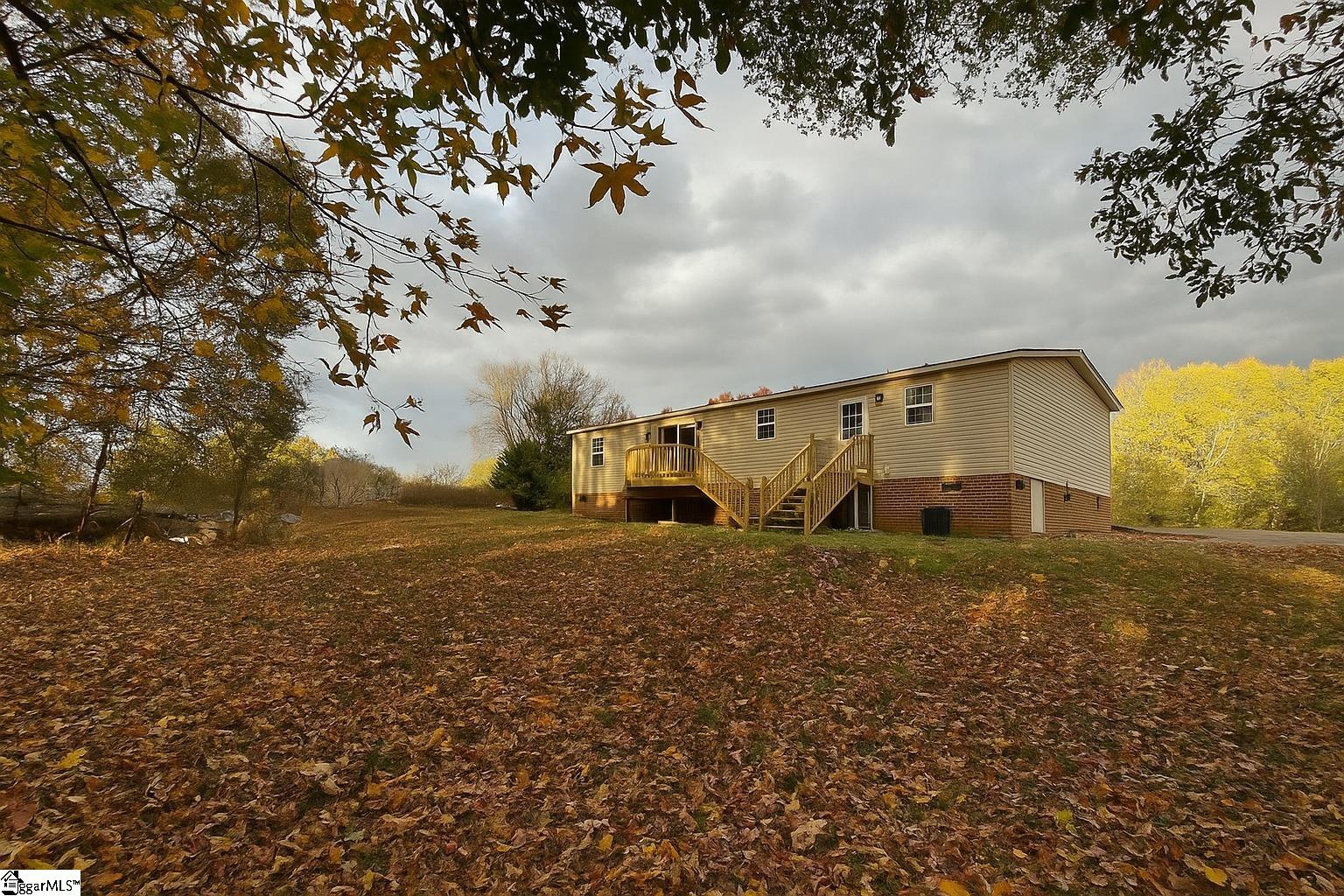 Homes for sale in Woodruff, SC | 162 Pleasant Cove Dr, Woodruff, SC 29388 | MLS# 1574559