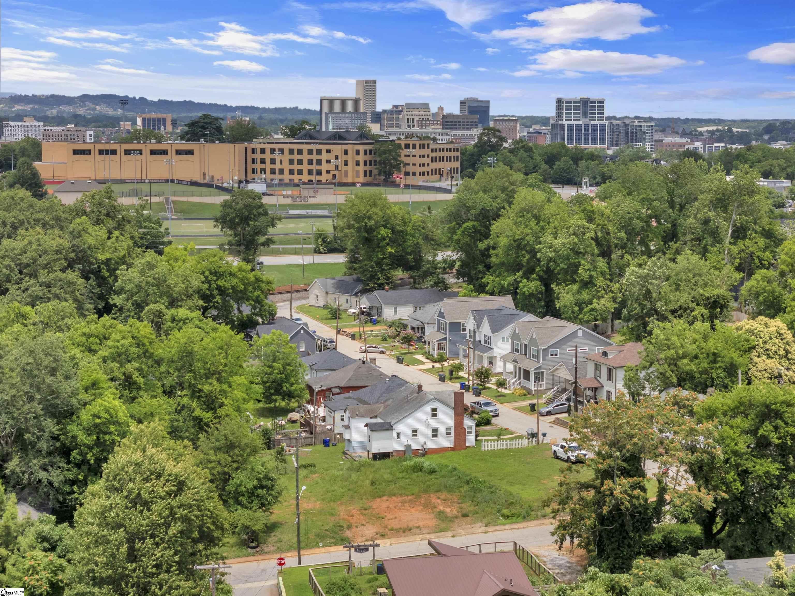 Homes for sale in Greenville, SC | 304 A Sullivan St, Greenville, SC 29601 | MLS# 1574576